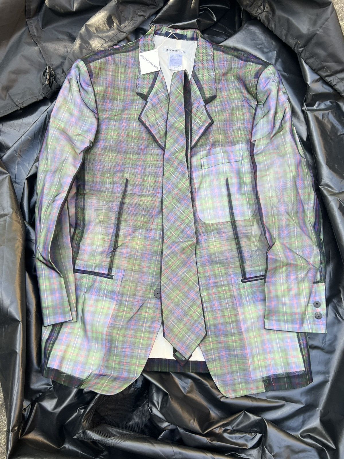 Issey Miyake Issey Miyake SS96 Robin Williams "The Birdcage" Blazer & Tie Size 42R - 1 Thumbnail