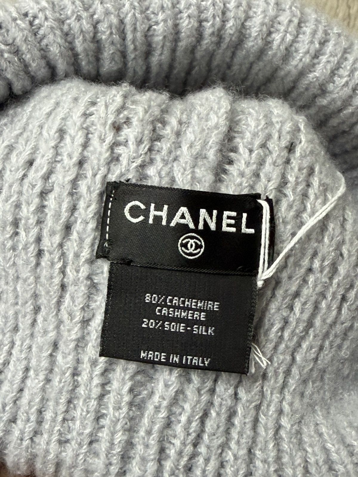 Chanel Chanel Ice Blue Cream Beanie Size ONE SIZE - 3 Thumbnail