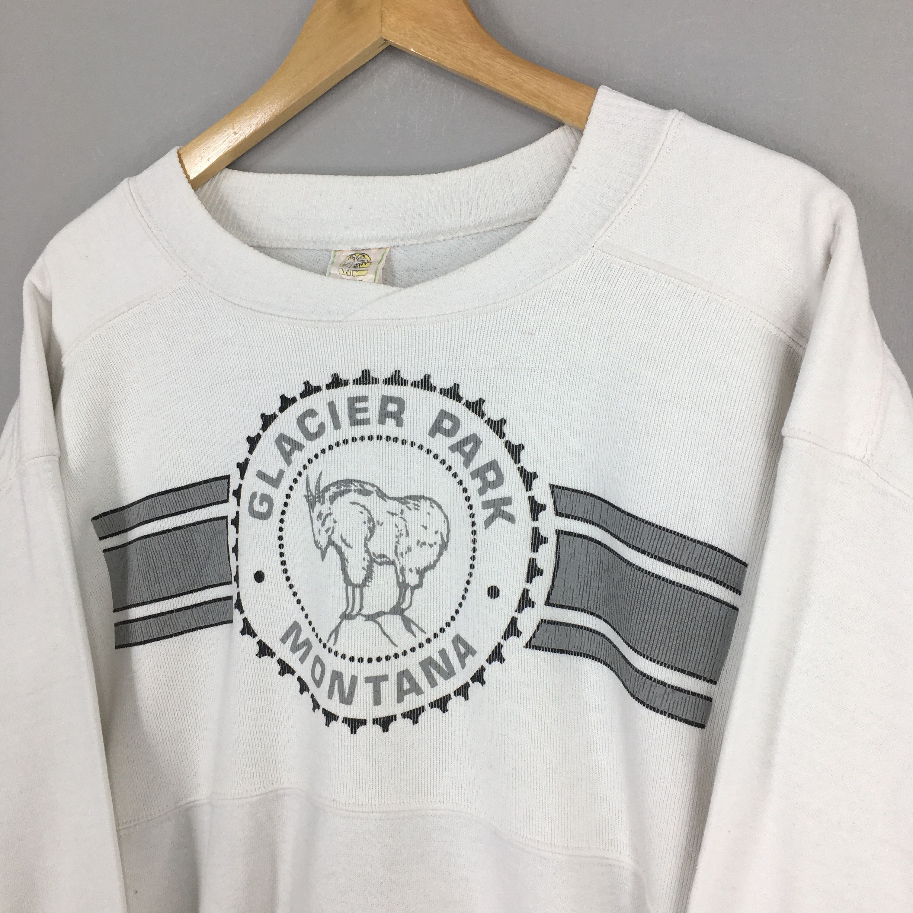 Vintage Vintage 90's Montana Glacier Park Sweatshirt Large Size US L / EU 52-54 / 3 - 3 Thumbnail