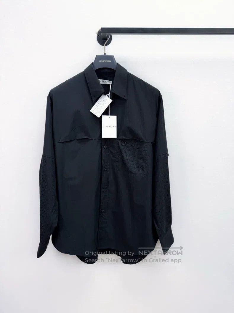 Givenchy Givenchy Size40 New With Tag Shirt Size US M / EU 48-50 / 2 - 1 Thumbnail