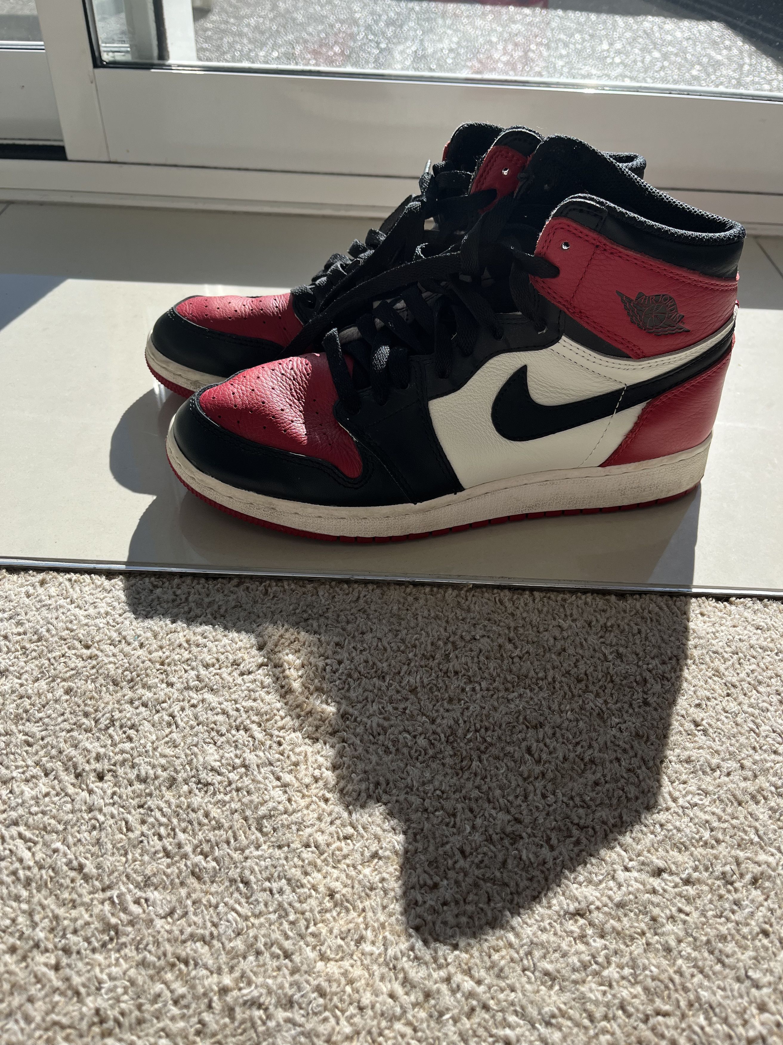 Jordan Brand Air Jordan 1 Sneakers Size US 7 / EU 40 - 1 Thumbnail