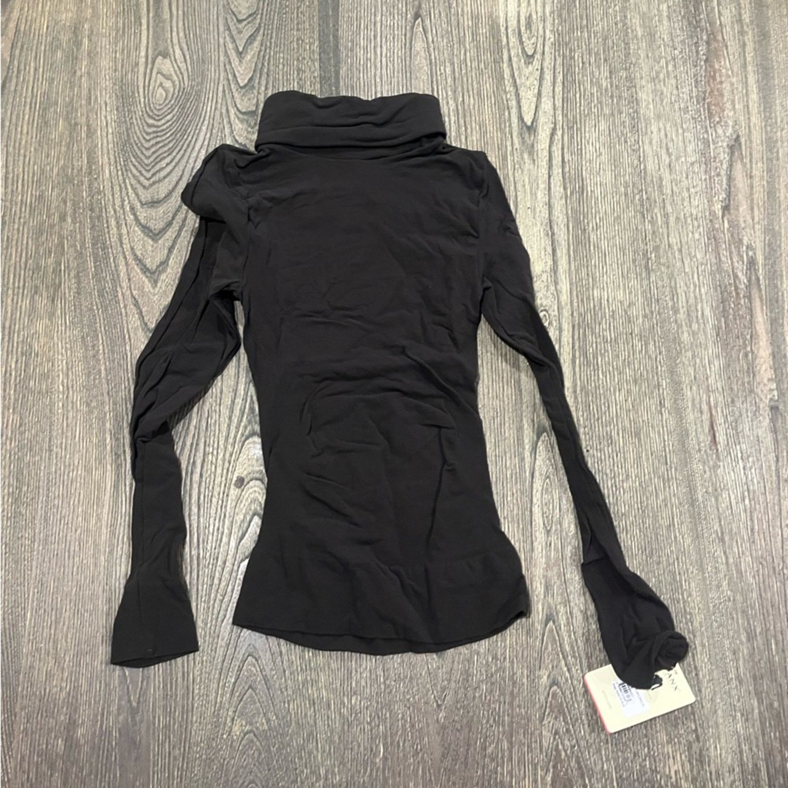 Spanx NWT Spanx On Top & In ControlTurtleneck Top Bittersweet M Size M / US 6-8 / IT 42-44 - 1 Thumbnail
