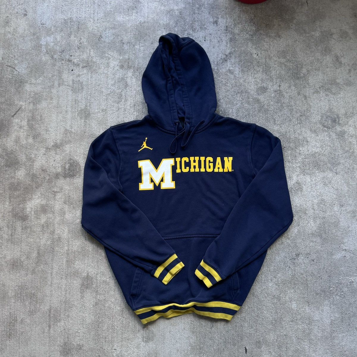 Jordan Brand Michigan Jordan Hoodie Size US M / EU 48-50 / 2 - 1 Thumbnail