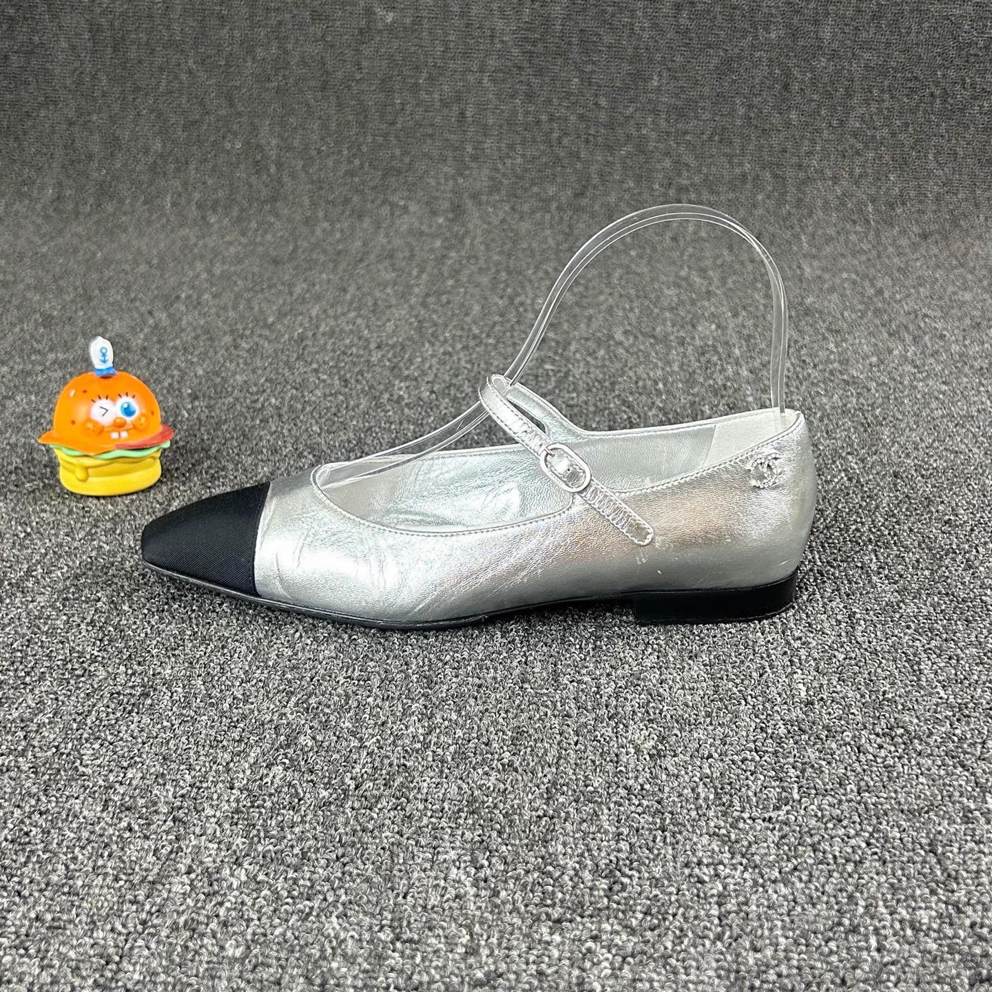 Chanel Chanel Women's Silver Mary Jane 36 Size US 5.5 / IT 35.5 - 3 Thumbnail