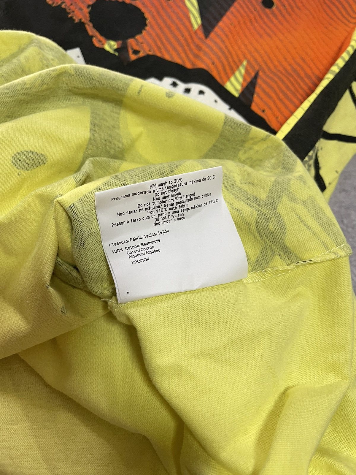 Versace Vintage 90s Versace Jeans Couture Big Logo Archive T-shirt Size US S / EU 44-46 / 1 - 11 Thumbnail