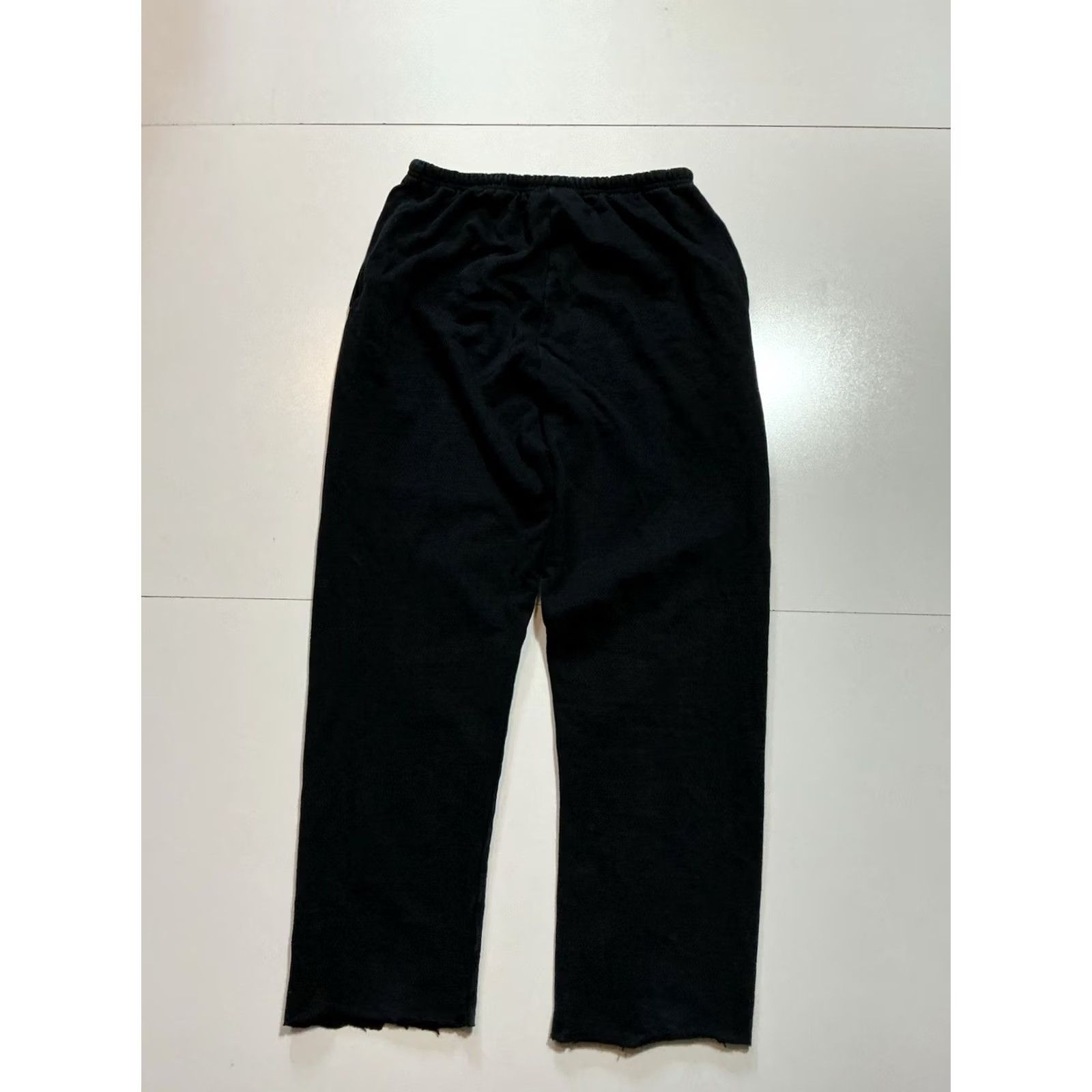 Vintage VINTAGE Everybody .World Sweatpants Shirt or Pants? 100% Recycled Cotton Black Fleece Drawstring Small Mens Size US 29 - 2 Thumbnail