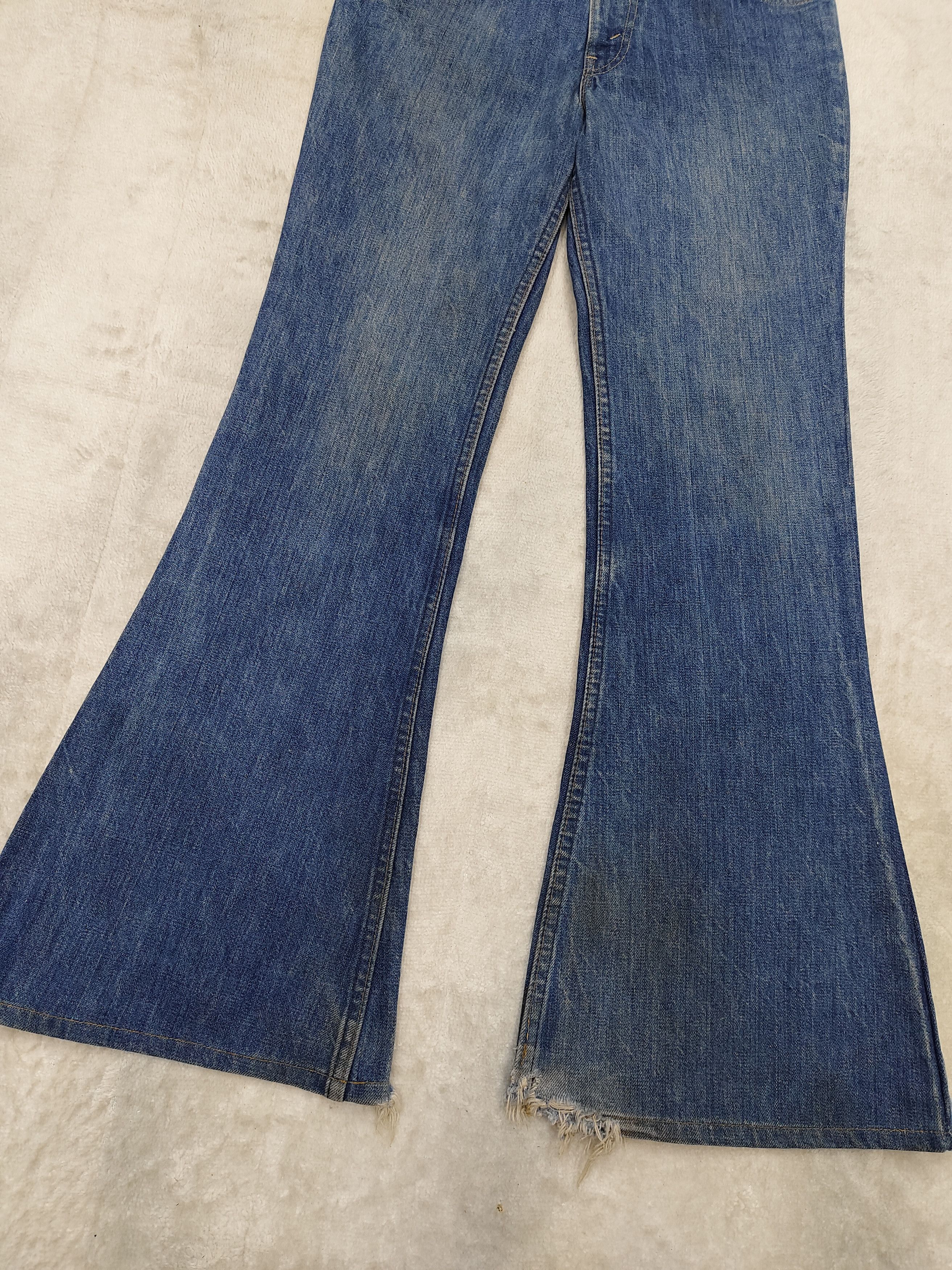 Levi's Vintage Clothing 70s Levis🔥Classic Big Bell Bottom Flare Orange Tab Jeans Size US 30 / EU 46 - 3 Thumbnail