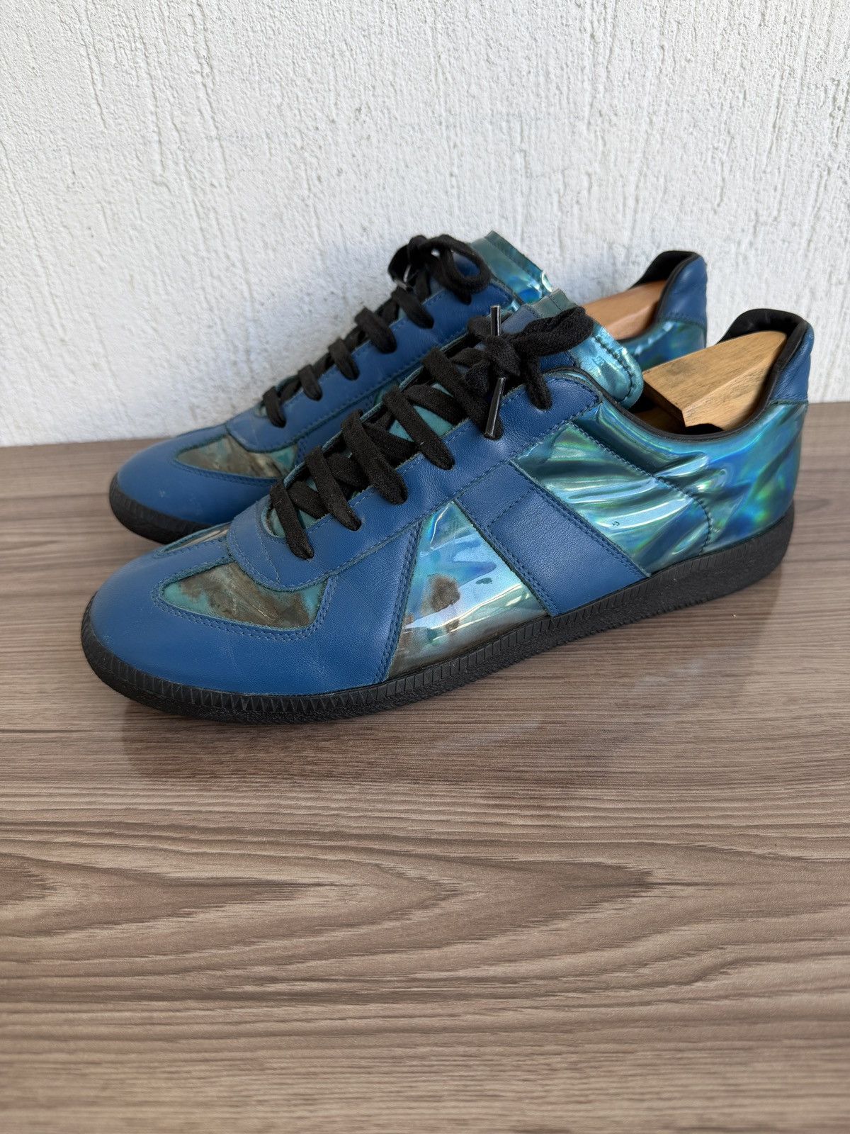 Maison Margiela Iridescent Gats trainers Size US 10 / EU 43 - 1 Thumbnail