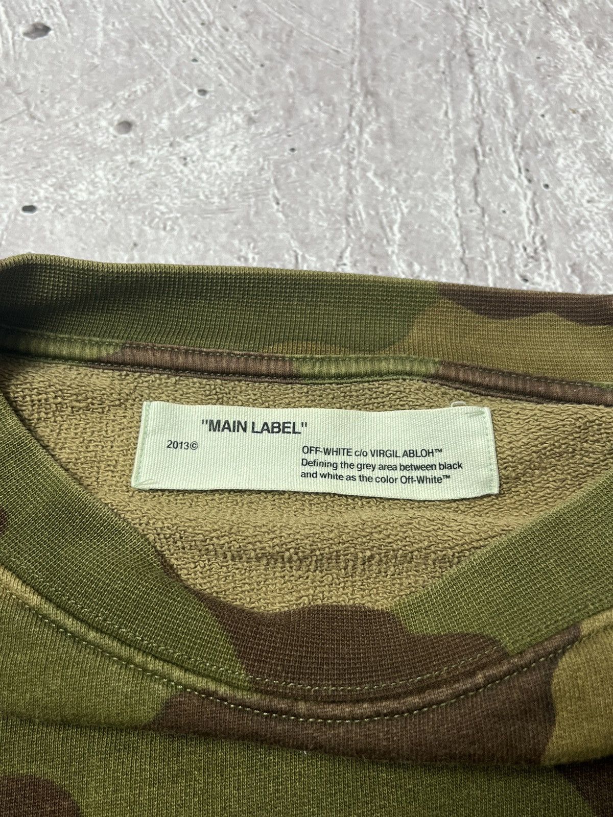 Off-White Off White Camo Sweatshirt Oversized Crewneck Size US M / EU 48-50 / 2 - 7 Thumbnail