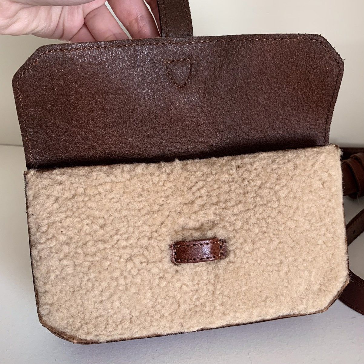 Banana Republic Shearling belt bag Size ONE SIZE - 12 Thumbnail