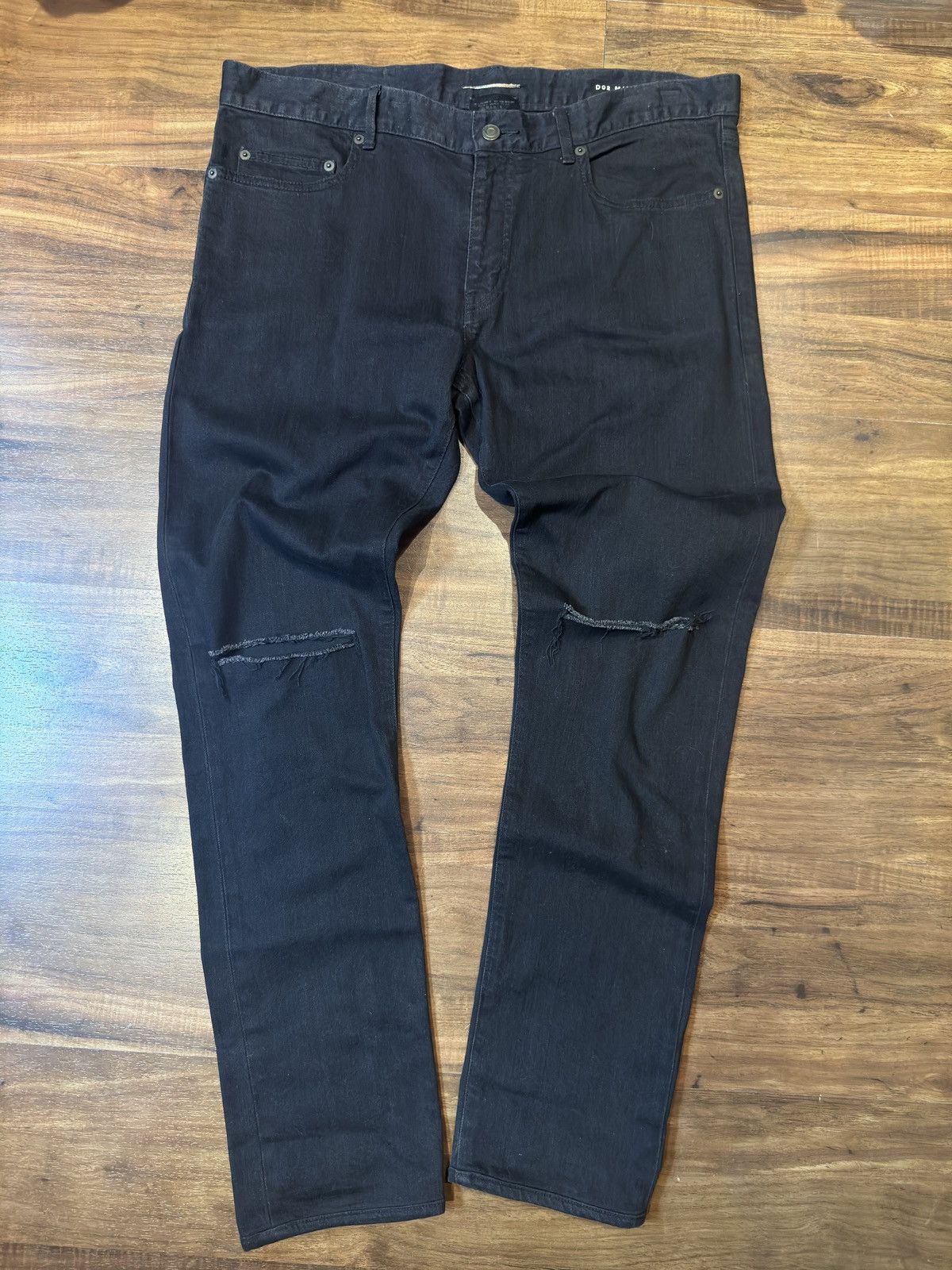 Yves Saint Laurent Yves Saint Laurent Cropped Pants Size US 34 / EU 50 - 1 Thumbnail