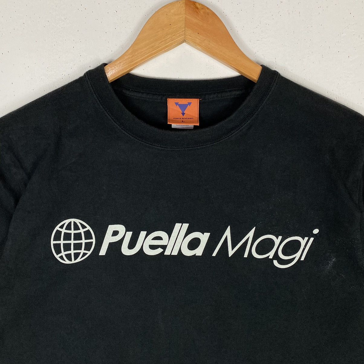 Anime × Vintage PUELLA MAGI MADOKA MAGICA ANIME MANGA TEE Size US M / EU 48-50 / 2 - 6 Thumbnail