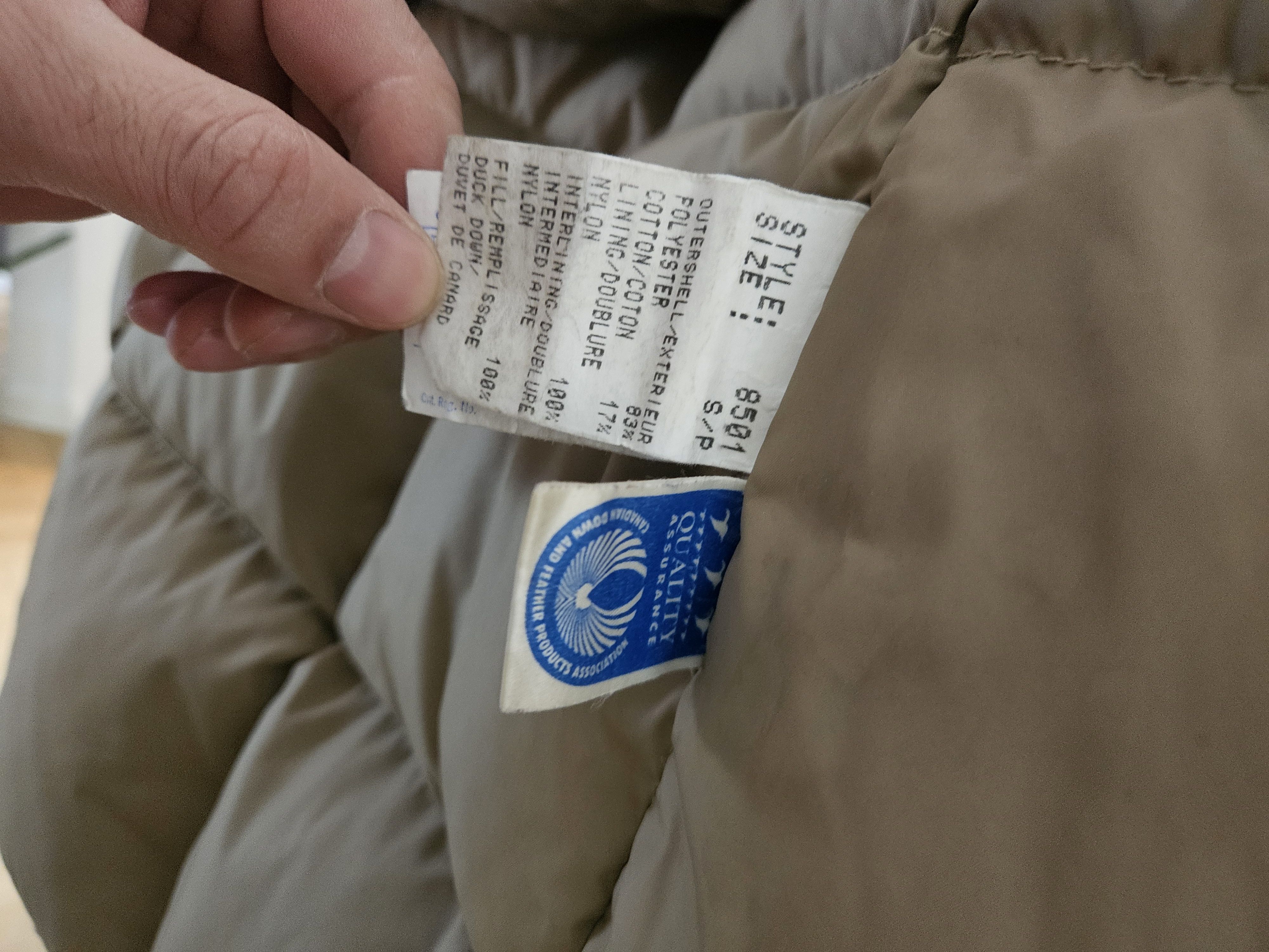 Canada Goose Vintage Canada Goose Resolute Parka - Right arm Patch (S) Size US L / EU 52-54 / 3 - 6 Thumbnail