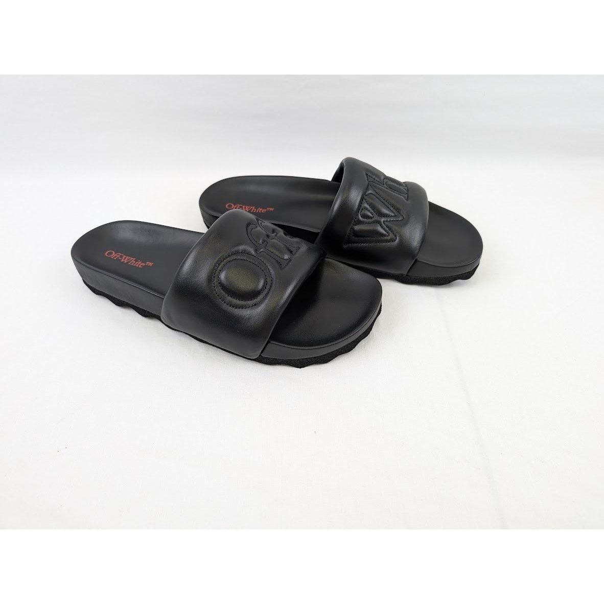 o1rshd1 Bookish Leather Slider in Black
