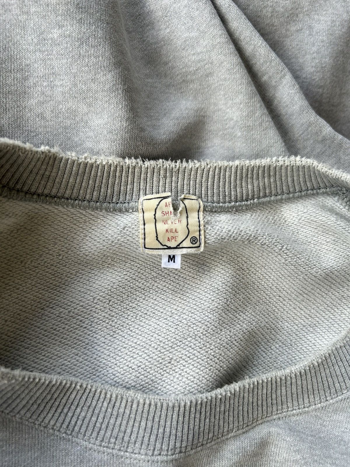 Bape A Bathing Ape Busy Works Crewneck Sweatshirt Size US M / EU 48-50 / 2 - 12 Thumbnail