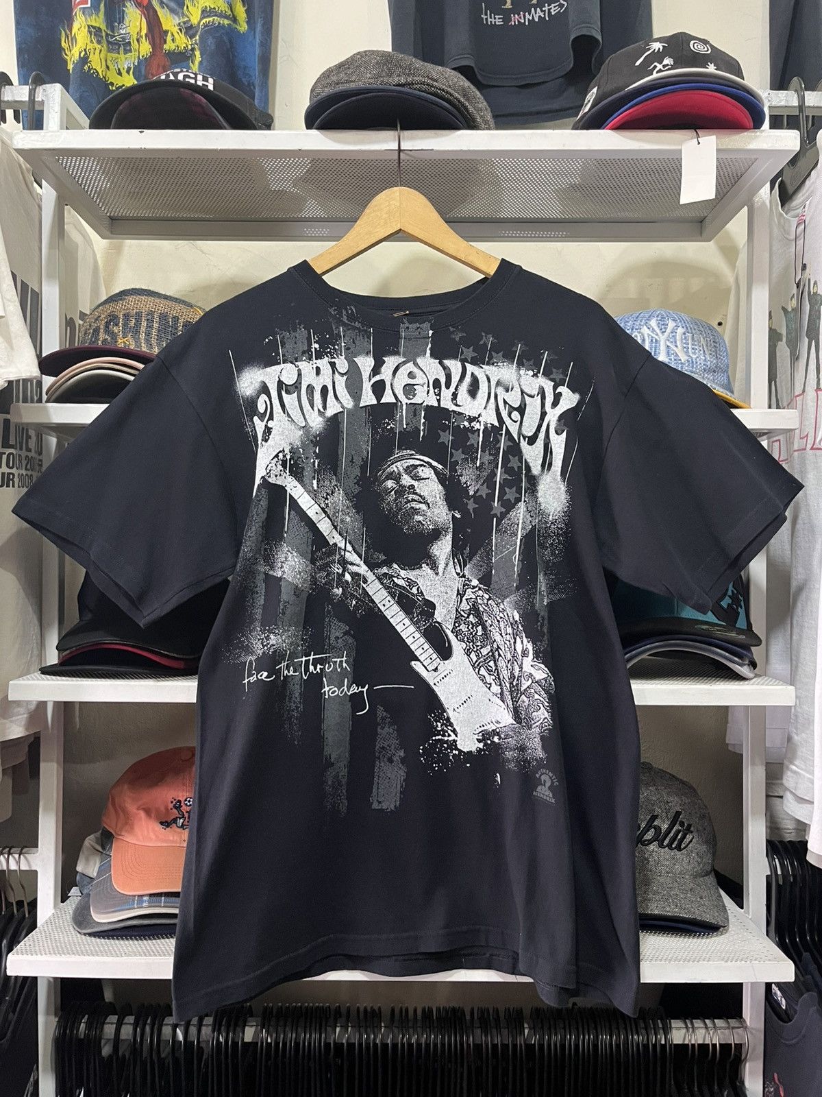 Jimi Hendrix JIMI HENDRIX FACE THE TRUTH T-SHIRT - BLACK Size US L / EU 52-54 / 3 - 1 Thumbnail