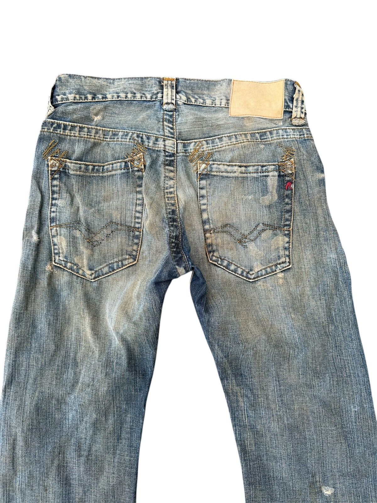 Replay × Vintage REPLAY RIPPED DESIGN JEANS STRAIGHT BUTTON FLY Size US 33 - 6 Thumbnail