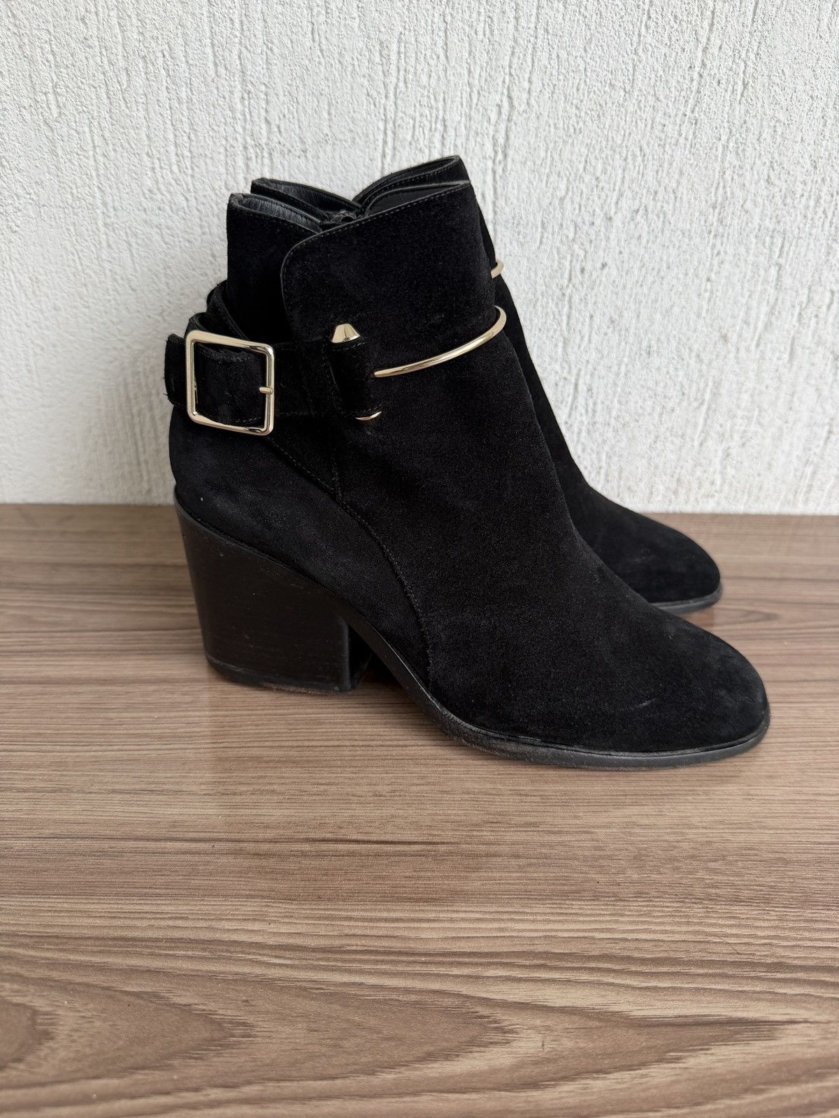 Balenciaga Suede ankle boot Size US 8 / IT 38 - 4 Thumbnail