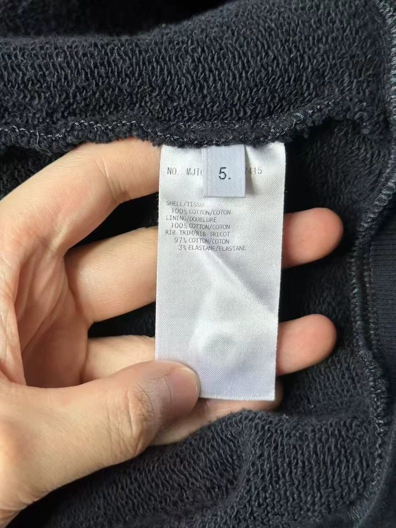 Thom Browne Thom Browne A striped cap shirt behind it Size US XXL / EU 58 / 5 - 5 Thumbnail
