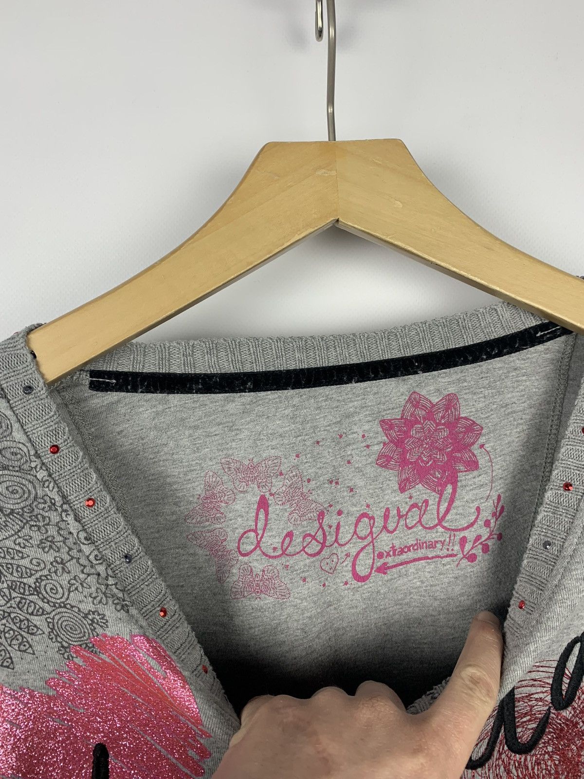 Desigual Vintage Y2K Desigual Love Heart Sweater Size L Avant Garde Size L / US 10 / IT 46 - 5 Thumbnail