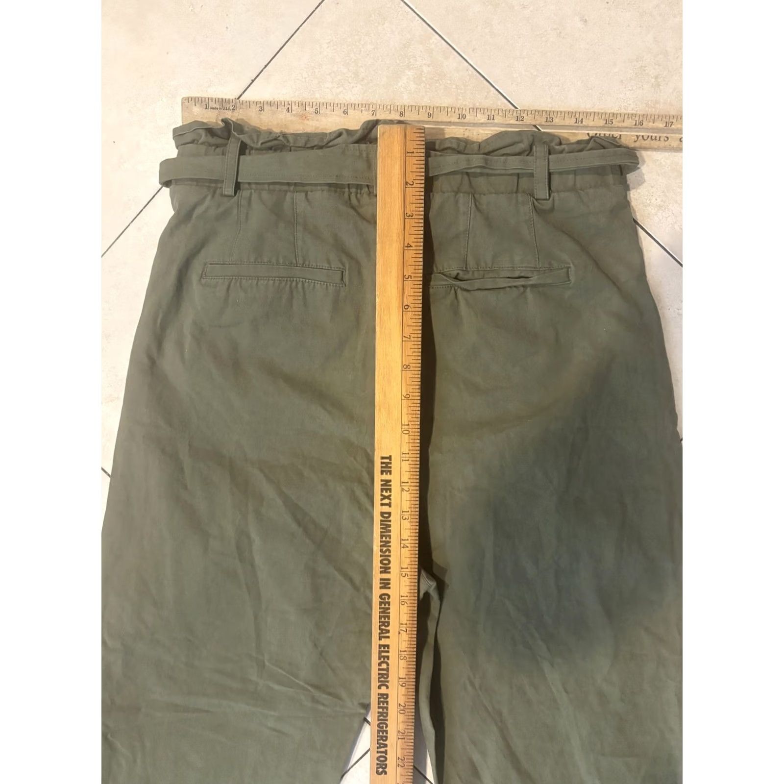 7 For All Mankind 7 For All Mankind Womens Medium Green Paperbag High Rise Belted Cropped Pants Size 32" / US 10 / IT 46 - 7 Thumbnail