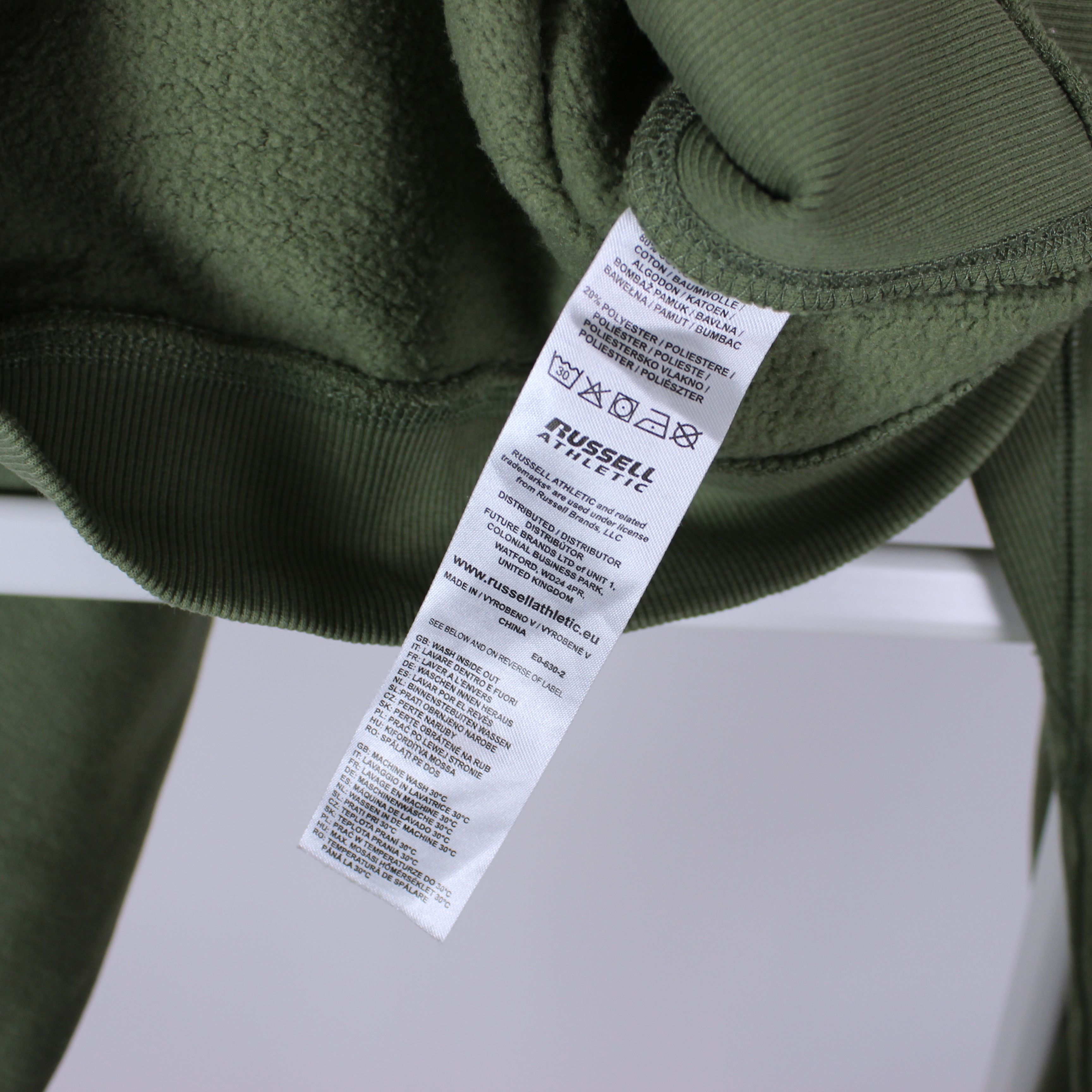 Russell Athletic Russell Athletic sweatshirt centr logo big S green olive Size US S / EU 44-46 / 1 - 9 Thumbnail