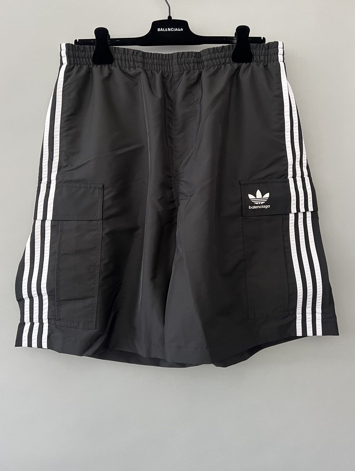Adidas × Palace ADIDAS x PALACE SUNPAL SHORTS BLACK | Grailed