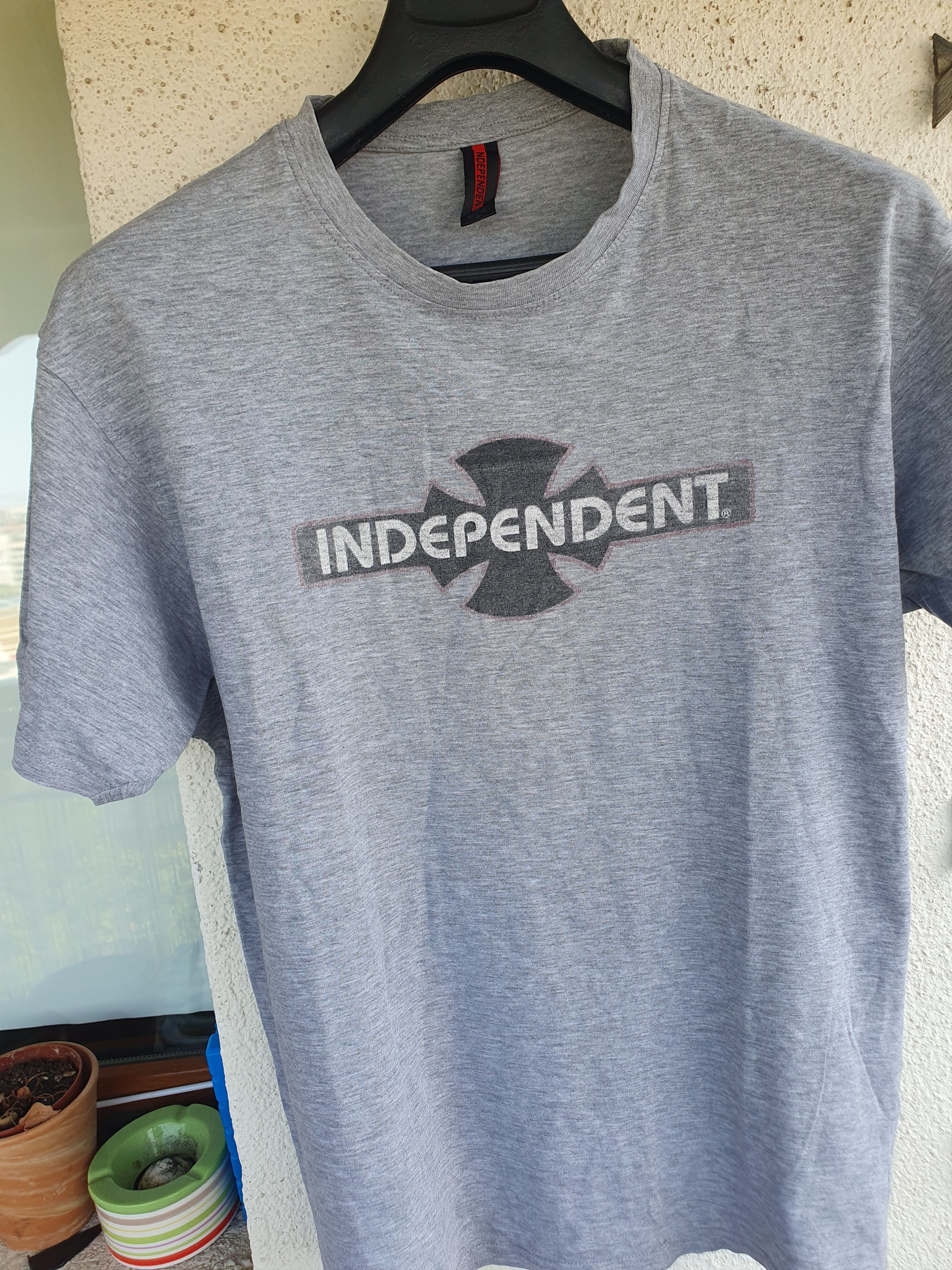 Independent Truck Co. Independent Truck Co Vintage Y2K Skate t-shirt sz L Size US L / EU 52-54 / 3 - 6 Thumbnail