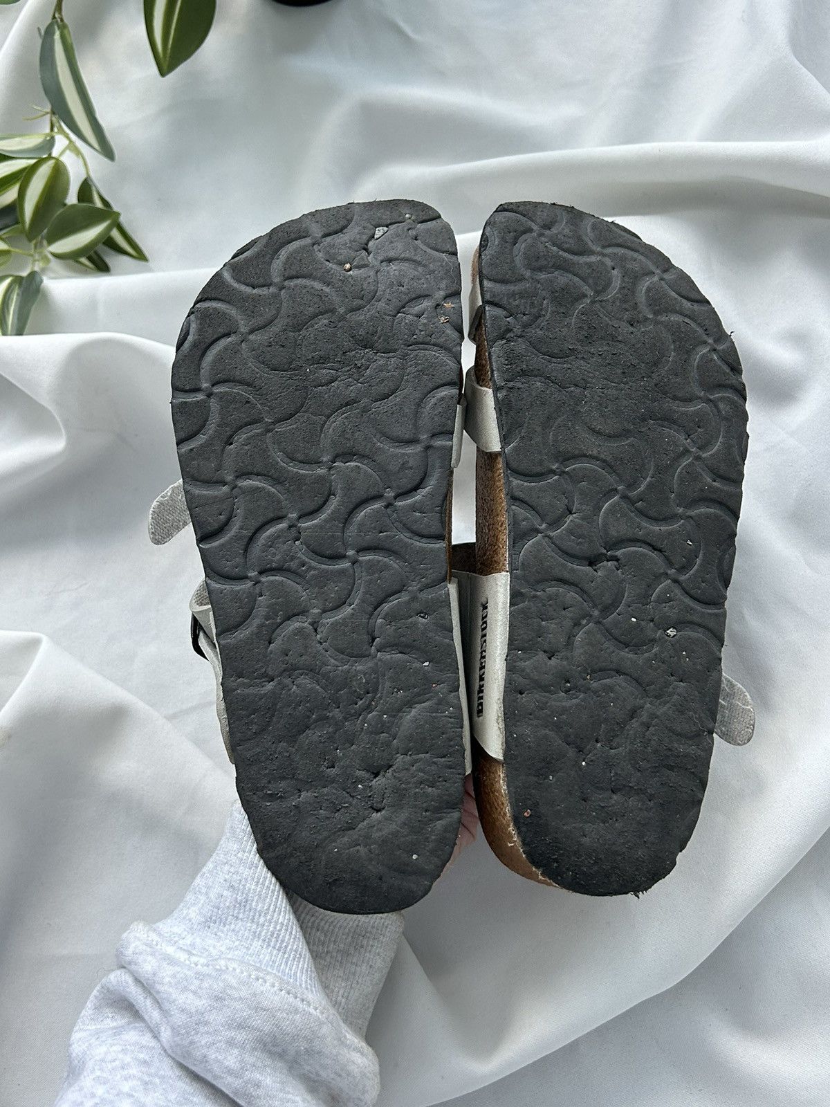 Birkenstock Birkenstock Suede Gray Leather Streetwear Sandals Size US 6 / IT 36 - 5 Thumbnail