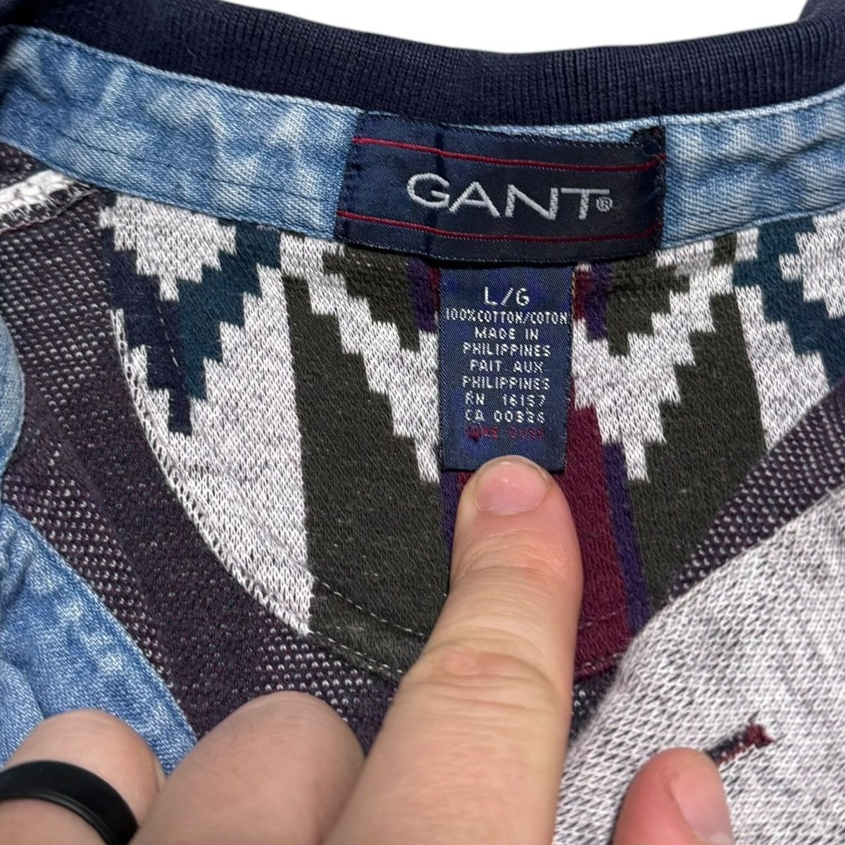 Gant × Vintage Vintage 90s Gant Aztec Printed Collared Sweatshirt Adult L Size US L / EU 52-54 / 3 - 5 Thumbnail