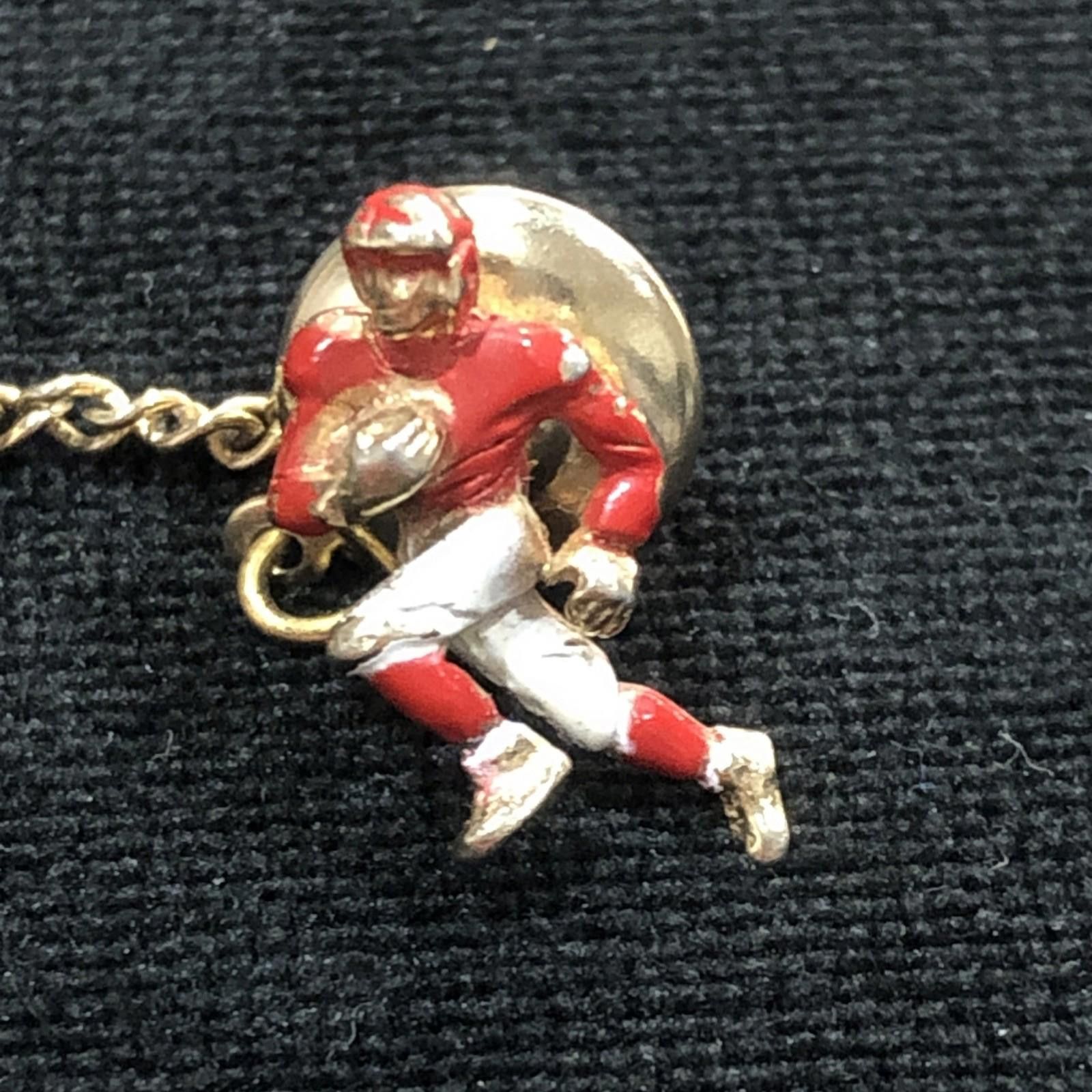 Other Football Player Red Uniform Vintage Tack Pin Quarterback Size ONE SIZE - 6 Thumbnail