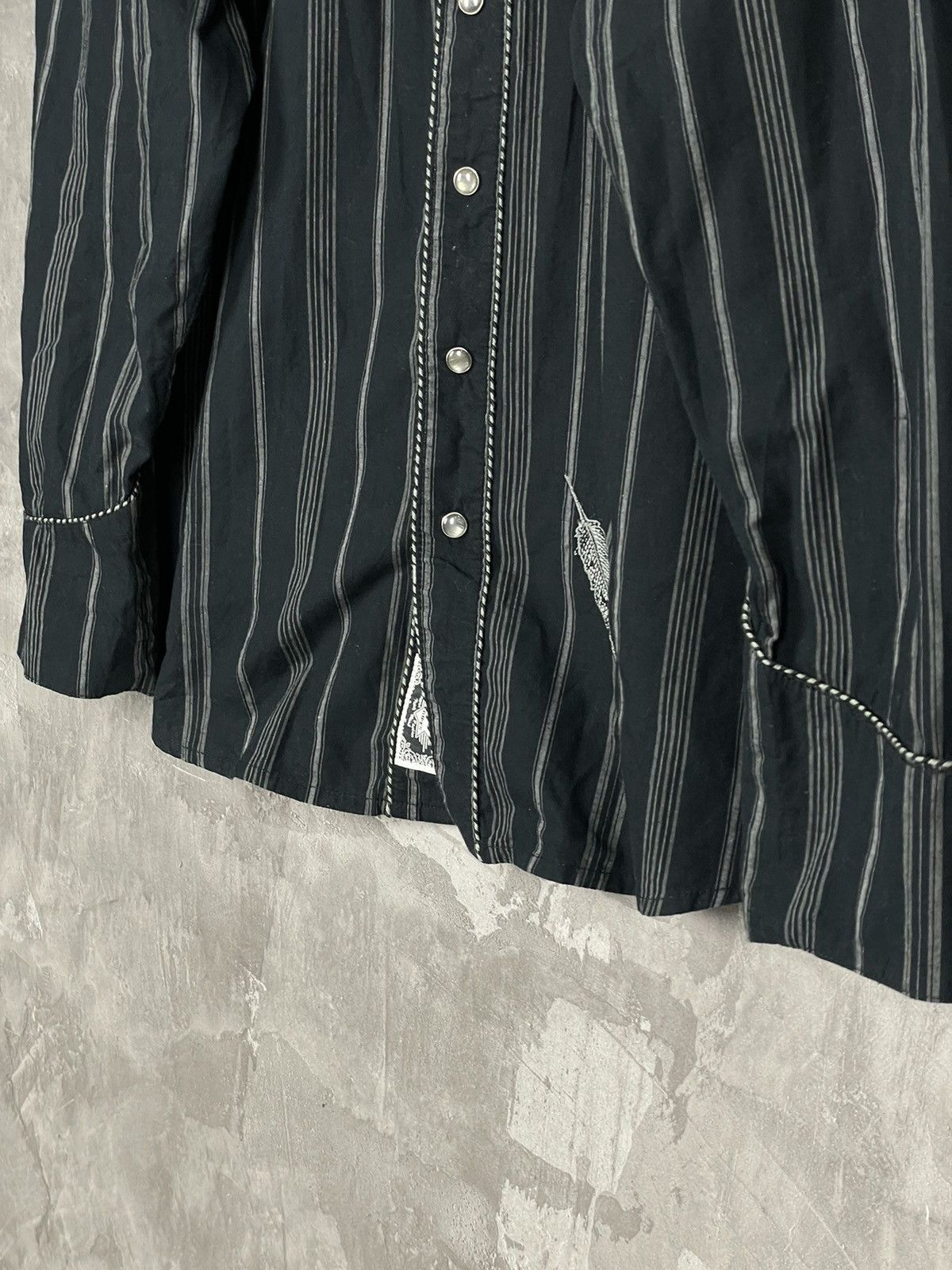 Affliction × Japanese Brand × Vintage Vintage Y2K Embroidered Punk Gothic Opium Shirt Button Ups Size US L / EU 52-54 / 3 - 10 Thumbnail