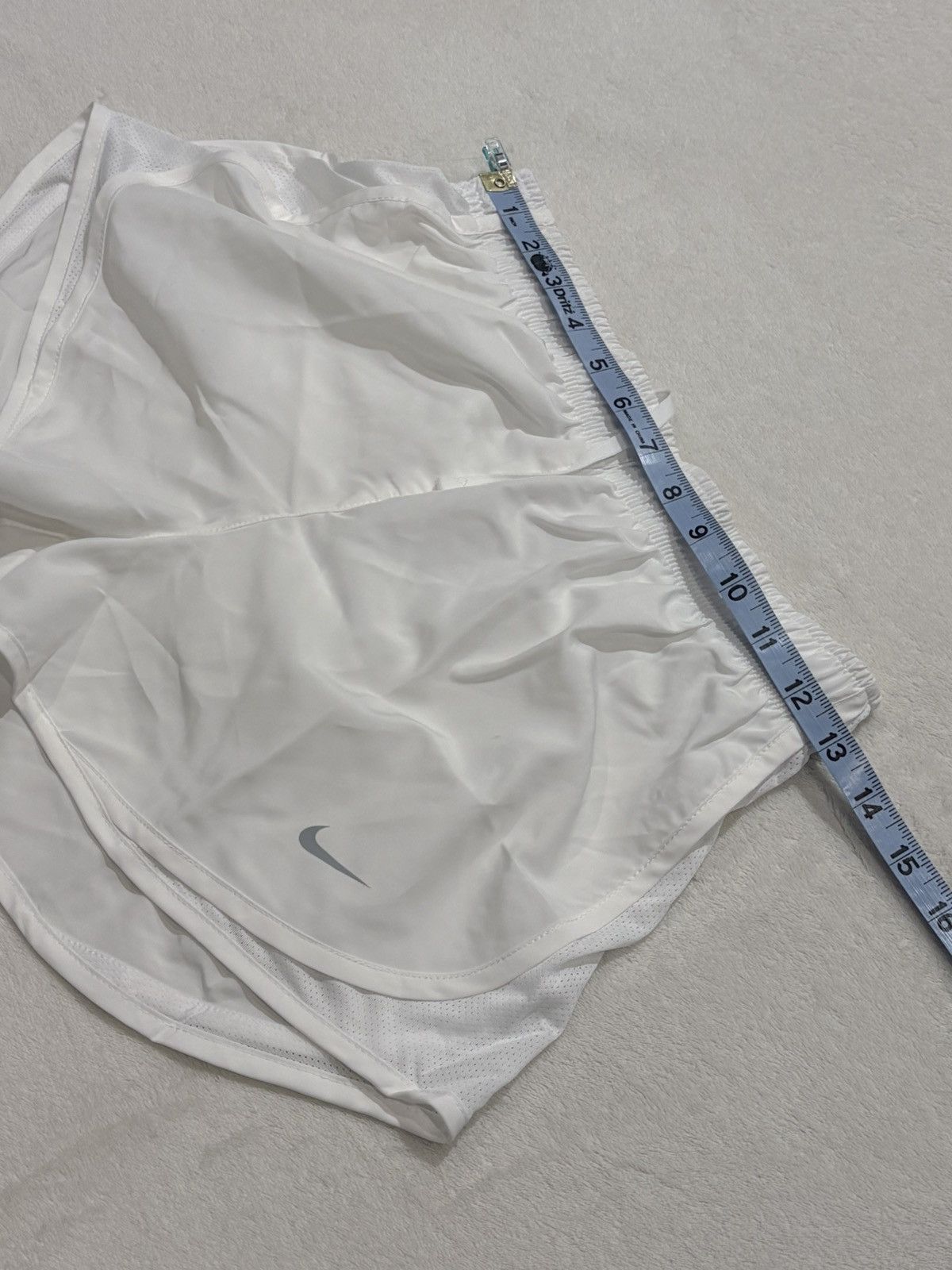 Nike NWT Nike Dri-FIT tempo running shorts white Size 26" / US 2 / IT 38 - 3 Thumbnail