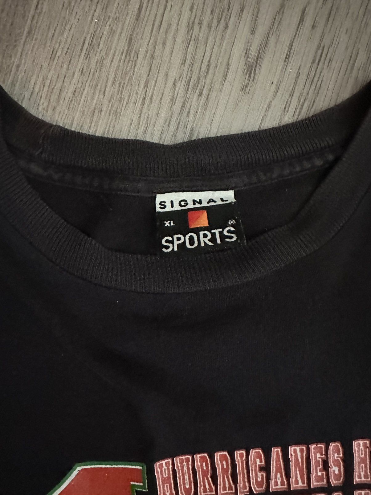 Other Miami hurricane vintage shirt Size US XL / EU 56 / 4 - 2 Thumbnail