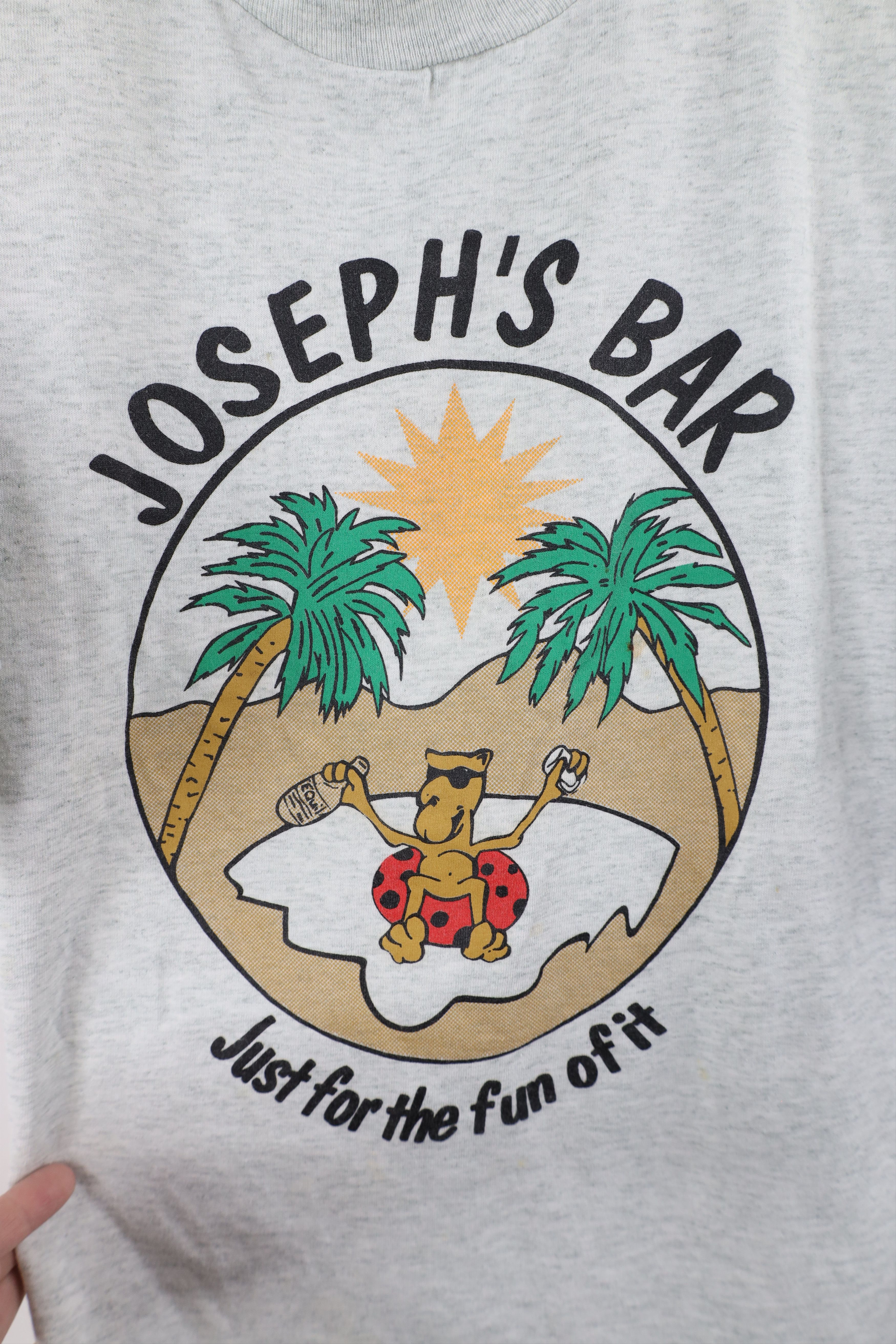 Vintage Vintage 90s Streetwear Josephs Bar Camel T-Shirt Gray Size US L / EU 52-54 / 3 - 4 Thumbnail
