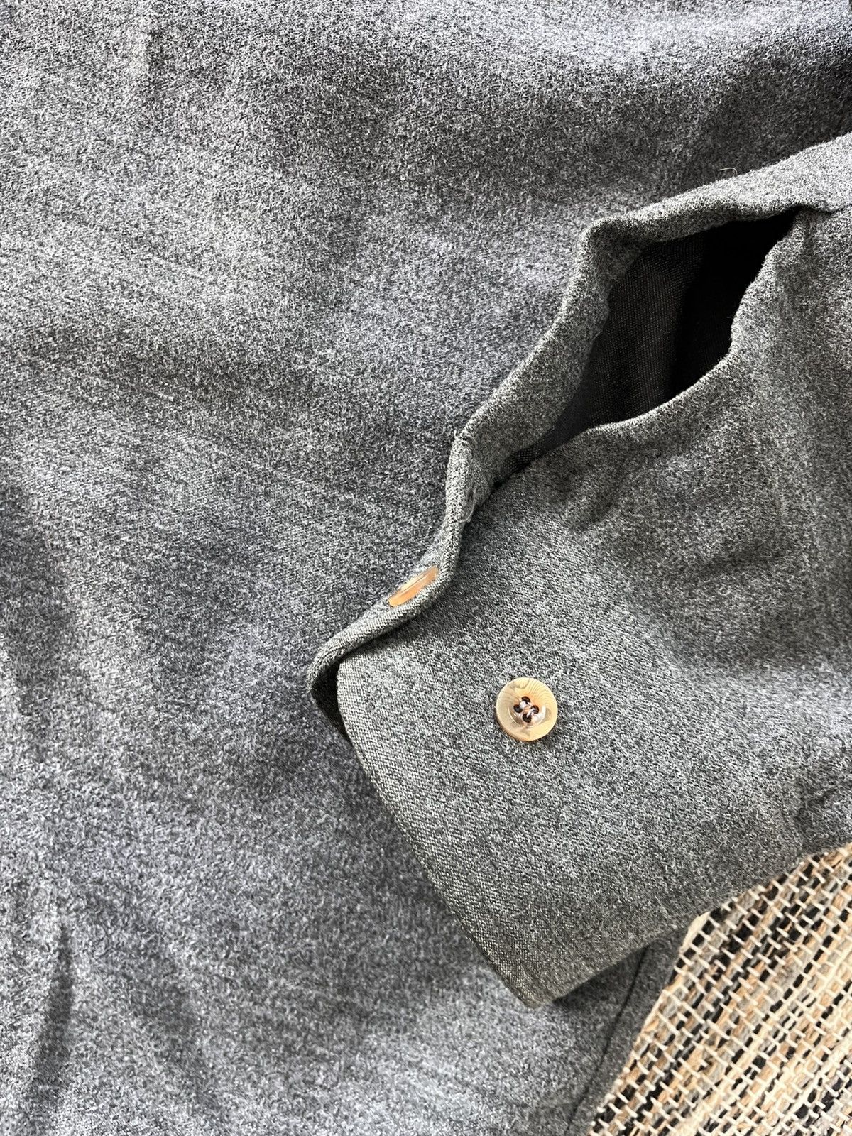 Moschino Vintage Moschino Shirt Luxury Overshirt Dark Grey Classic Size US L / EU 52-54 / 3 - 10 Thumbnail