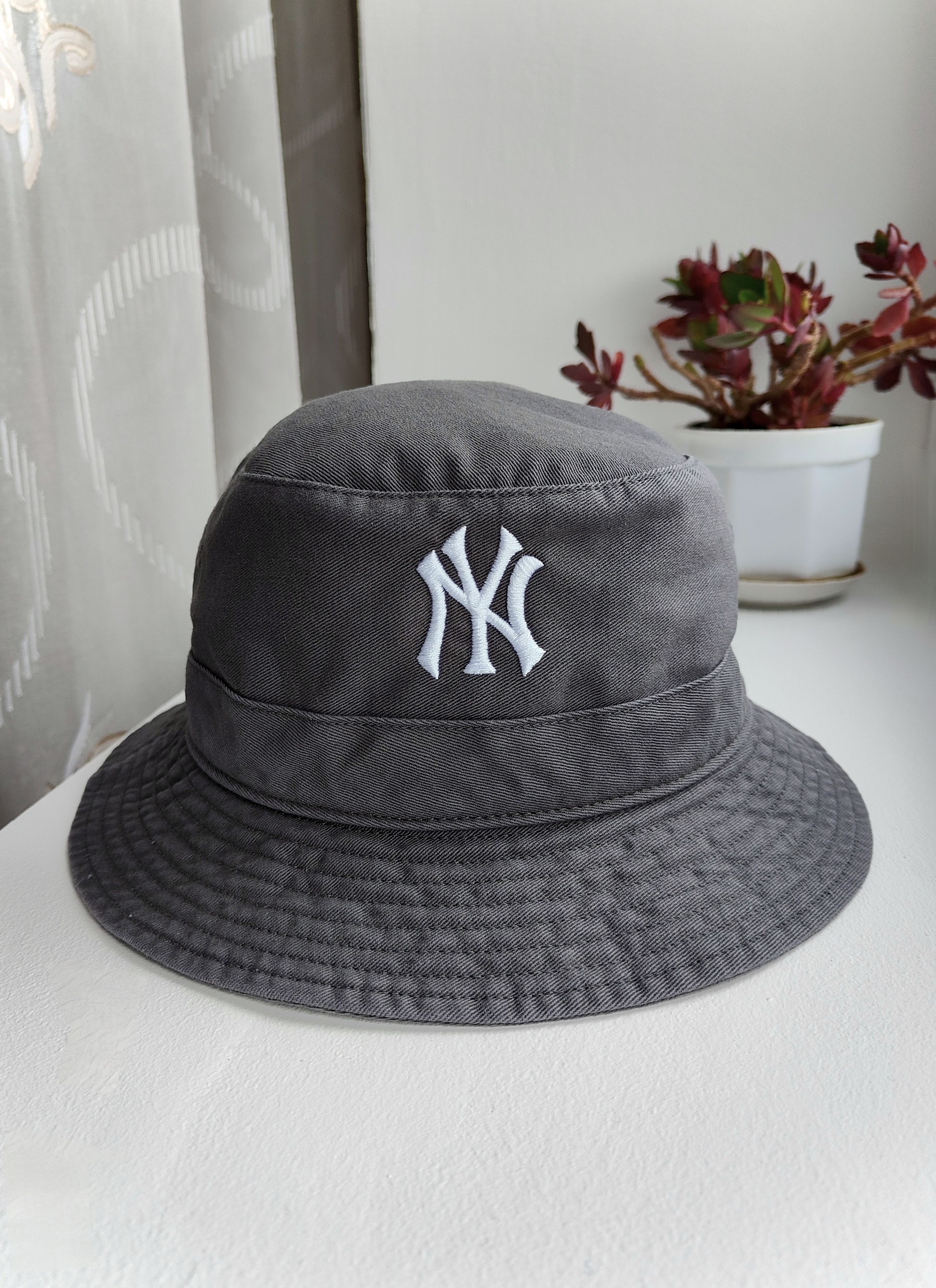 New York Yankees 47 brand New York Yankees Bucket Hat Size ONE SIZE - 1 Thumbnail