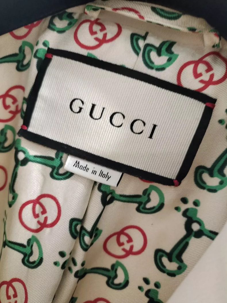 Gucci Gucci Size OS College style full of logo suit inside 2502- Size 38R - 4 Thumbnail