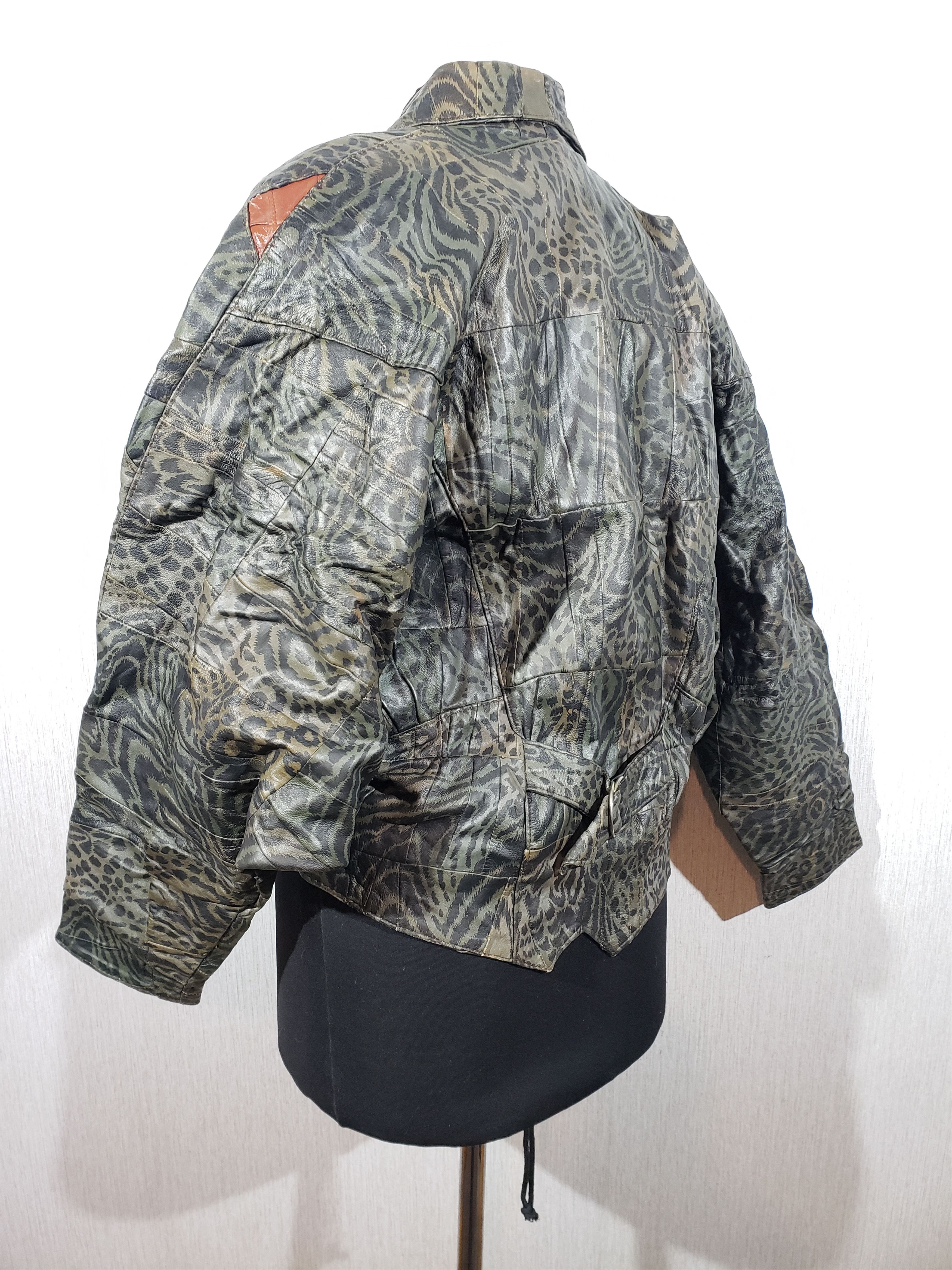 Other Stylish women's leather jacket in bat style. Size L / US 10 / IT 46 - 6 Thumbnail