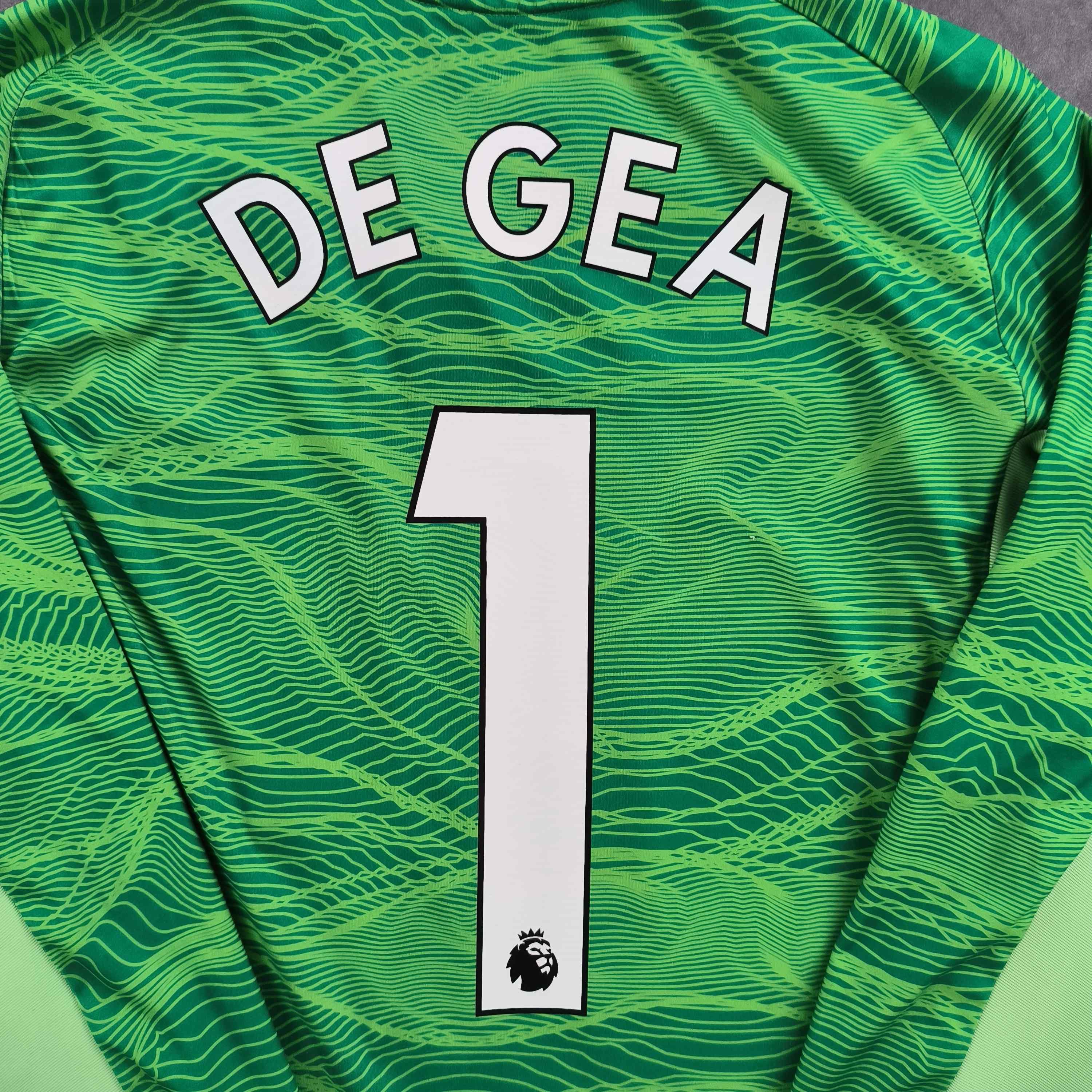 Adidas Manchester United 21-22 Adidas GK De Gea football jersey XS Size US XS / EU 42 / 0 - 8 Thumbnail