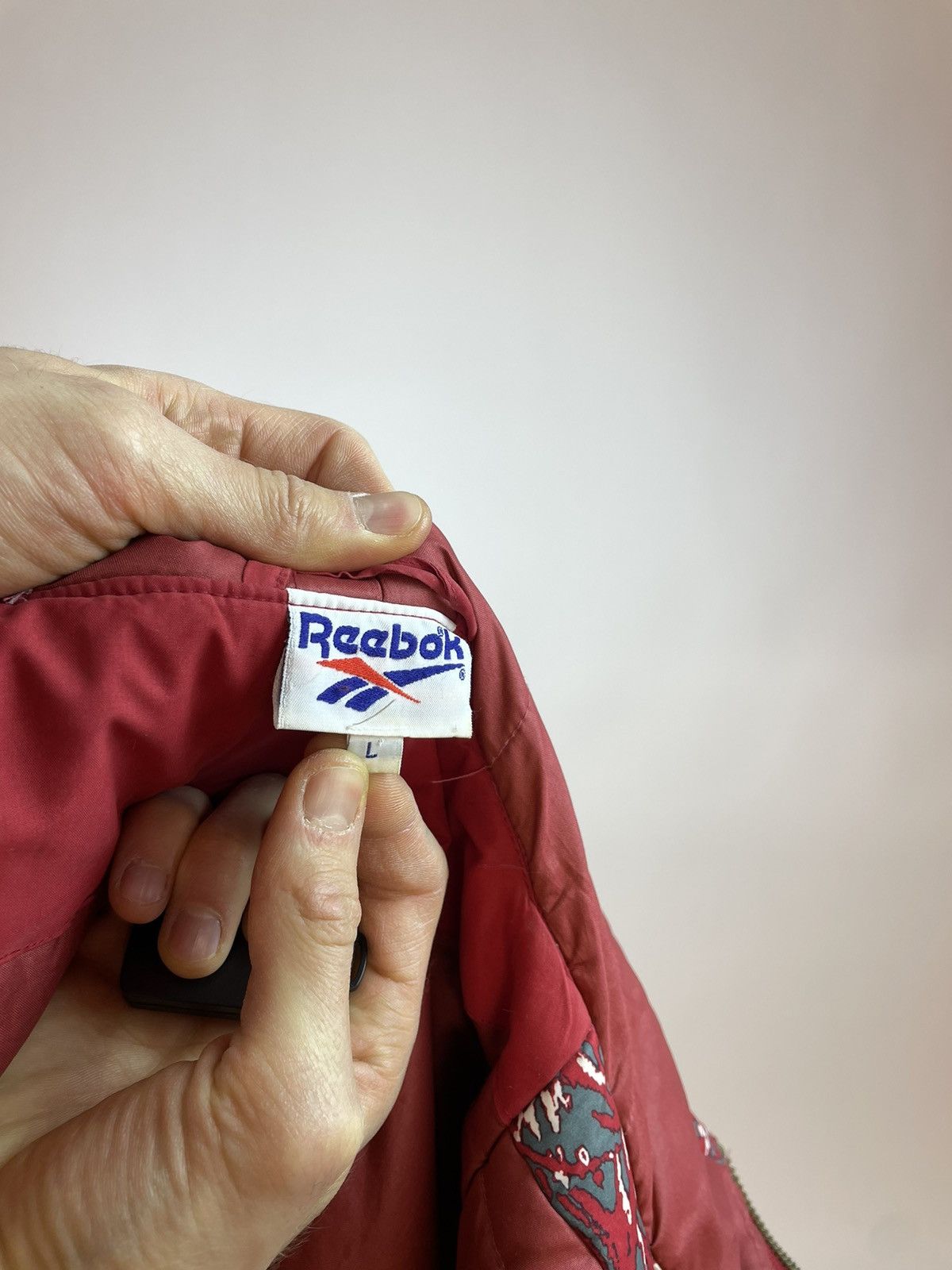 Reebok × Vintage REEBOK Vintage Multicolour Pattern Hooded jacket size L 90s Size US L / EU 52-54 / 3 - 8 Thumbnail