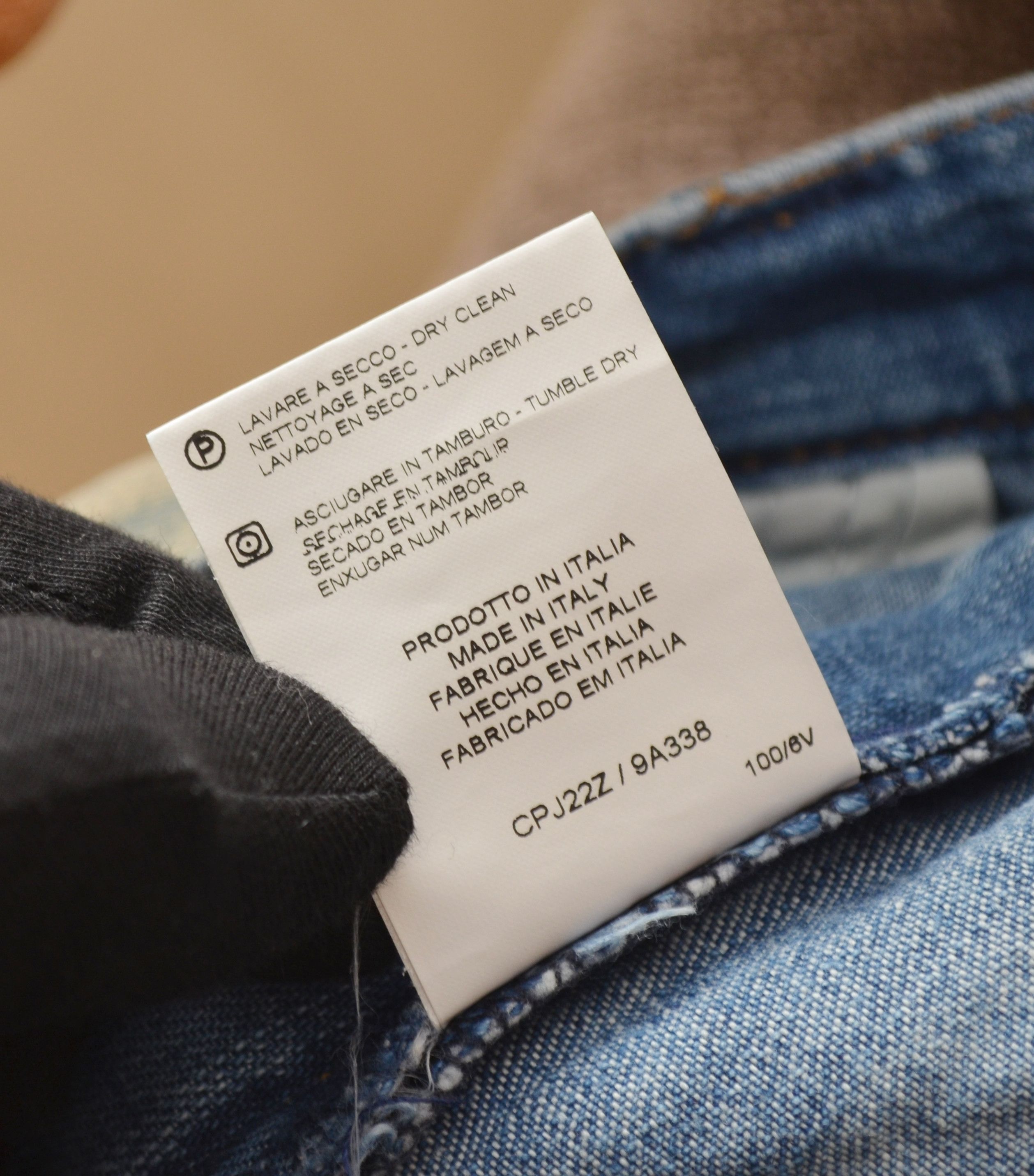 Versace × Vintage Versace Classic Jeans Size W30 L32 RARE Vintage y2k Size US 30 / EU 46 - 12 Thumbnail
