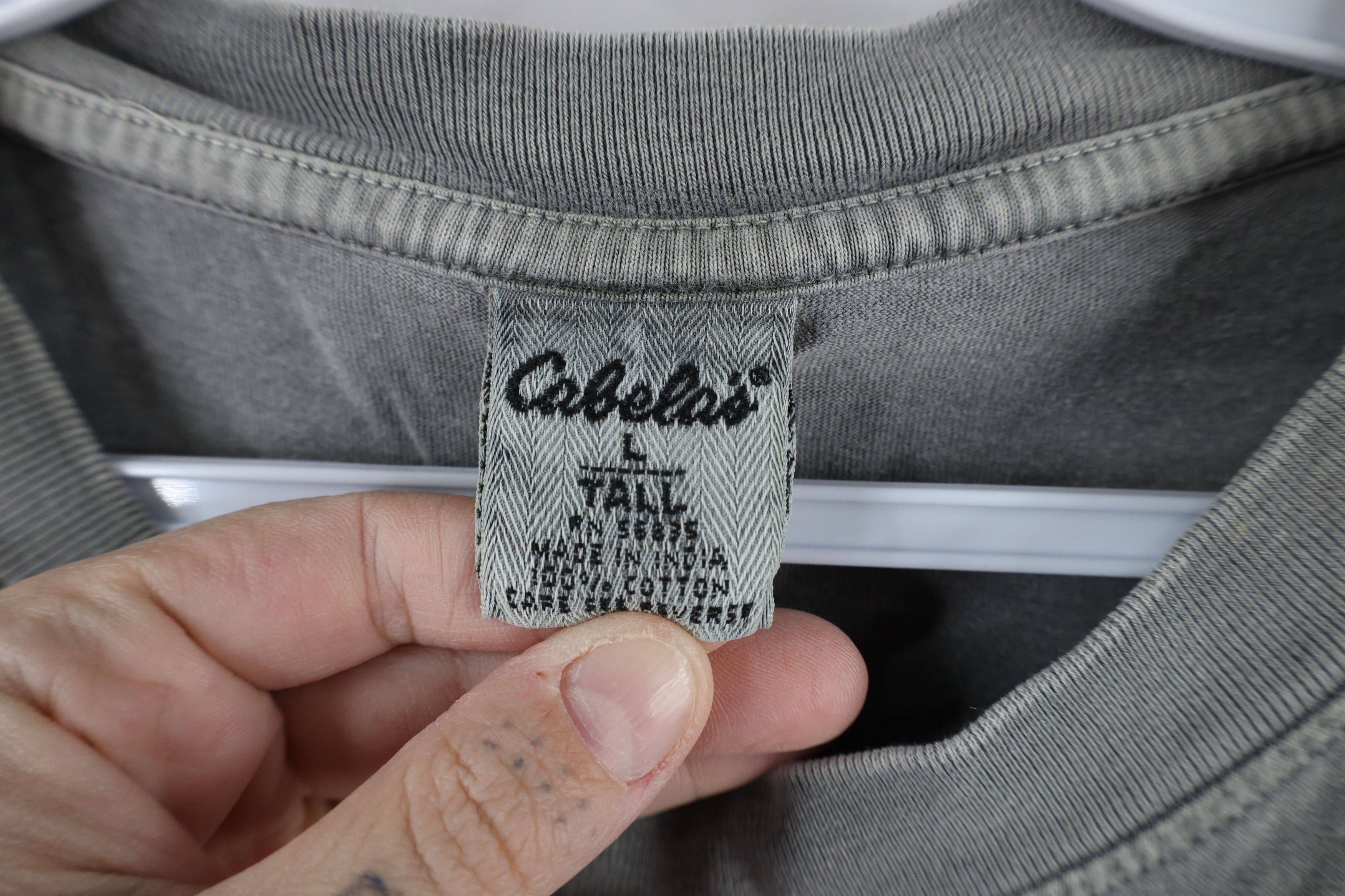 Cabelas Vintage 90s Cabelas Blank Stonewash Pocket T-Shirt Size US L / EU 52-54 / 3 - 9 Thumbnail