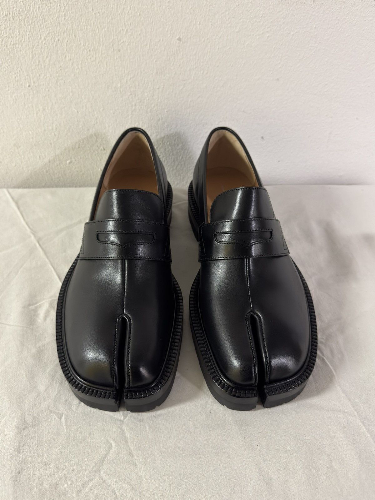 Maison Margiela Maison Margiela Tabi Platform Loafers - Black 41 Size US 8 / EU 41 - 2 Thumbnail