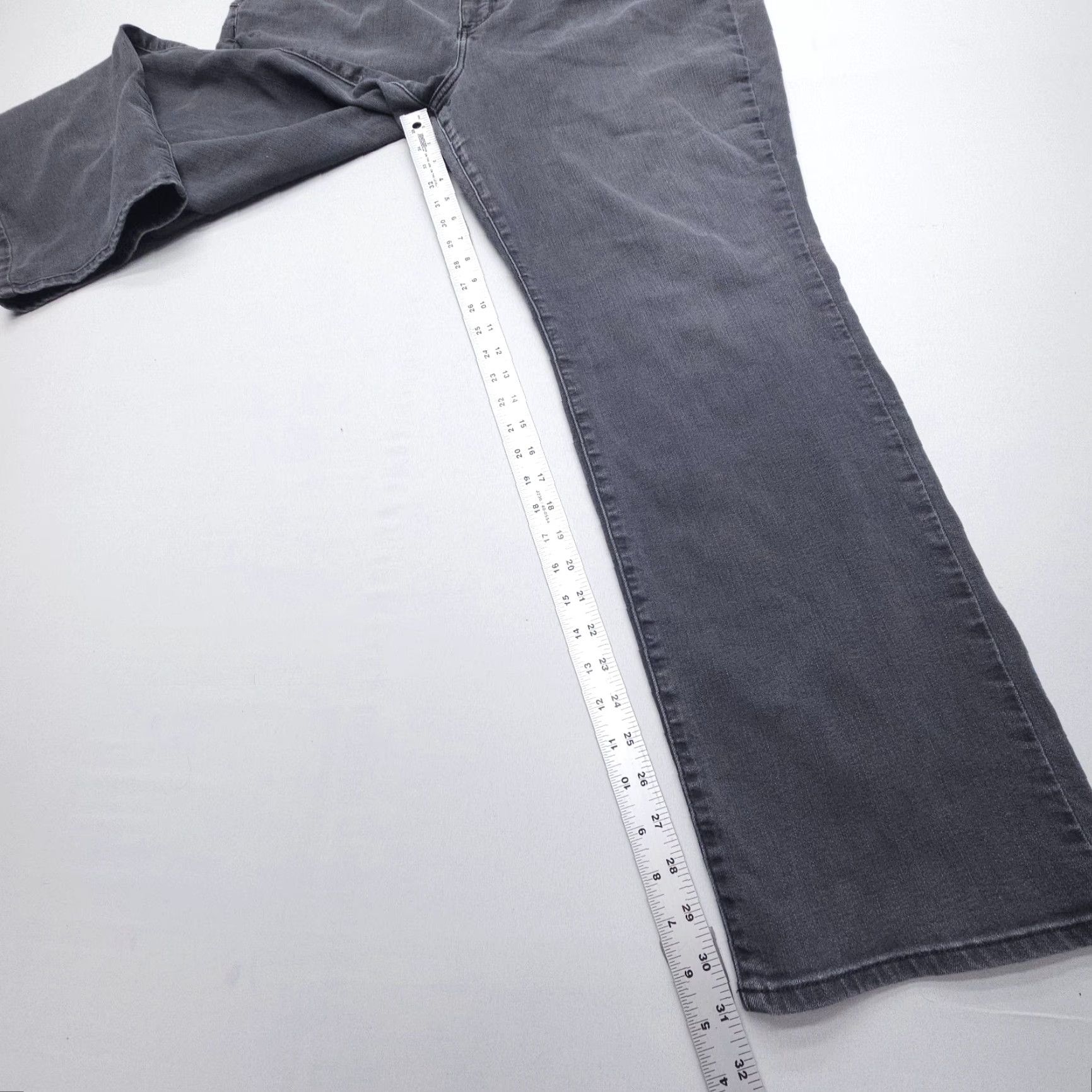NYDJ NYDJ Marilyn Plus Size Jeans 20W Gray High Rise Stretch Denim Lift Tuck Womens Size 42" / US 20 - 4 Thumbnail