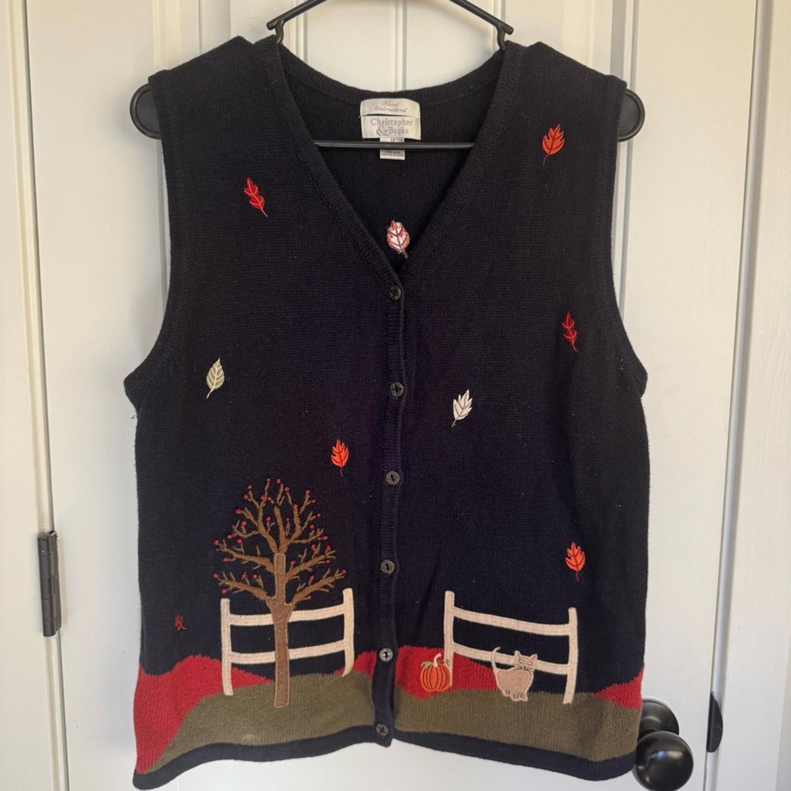 Other VTG Christopher & Banks Embroidered Fall vest-Medium Size M / US 6-8 / IT 42-44 - 1 Thumbnail