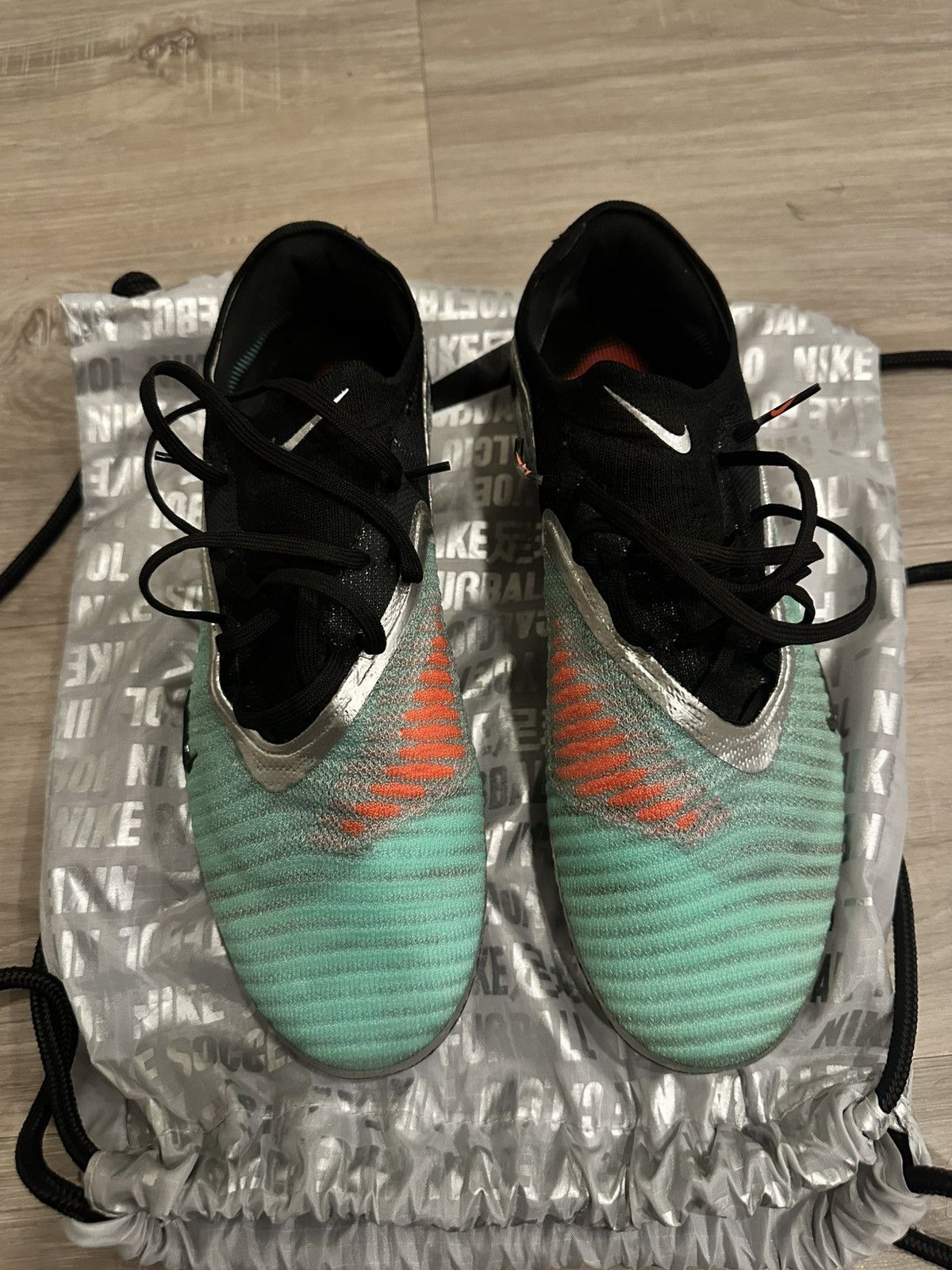 Nike Nike phantom 6 low elite launch edition Size US 9 / EU 42 - 2 Thumbnail