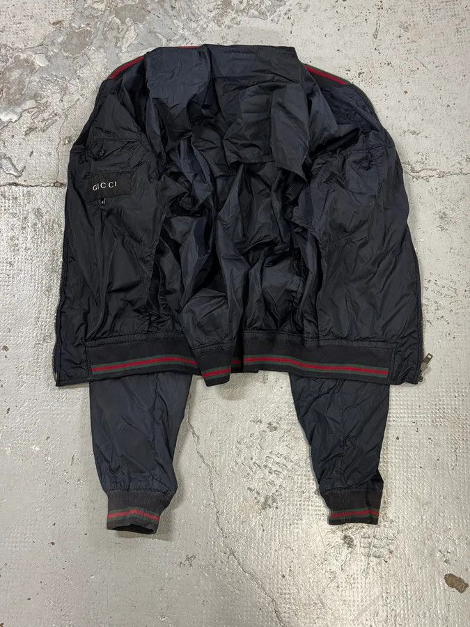Gucci SS2011 Gucci Navy Red Stripes Nylon Bomber Jacket Size US M / EU 48-50 / 2 - 7 Thumbnail