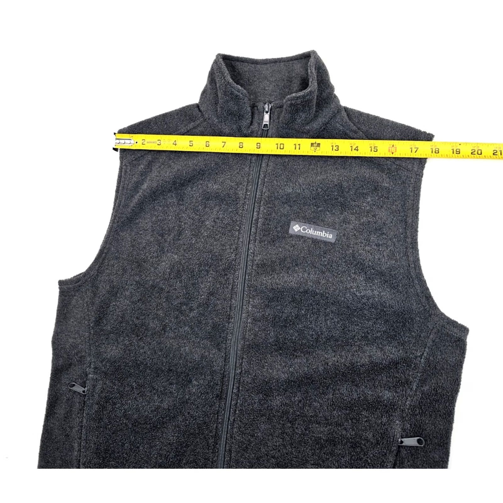 Vintage Columbia Vest Men M Gray Full Zip Mock Neck Fleece Outdoor EUC Outdoor - Columbia Vest Men M Gray Full Zip Mock Neck Fleece Outdoor EUC Size US M / EU 48-50 / 2 - 7 Thumbnail