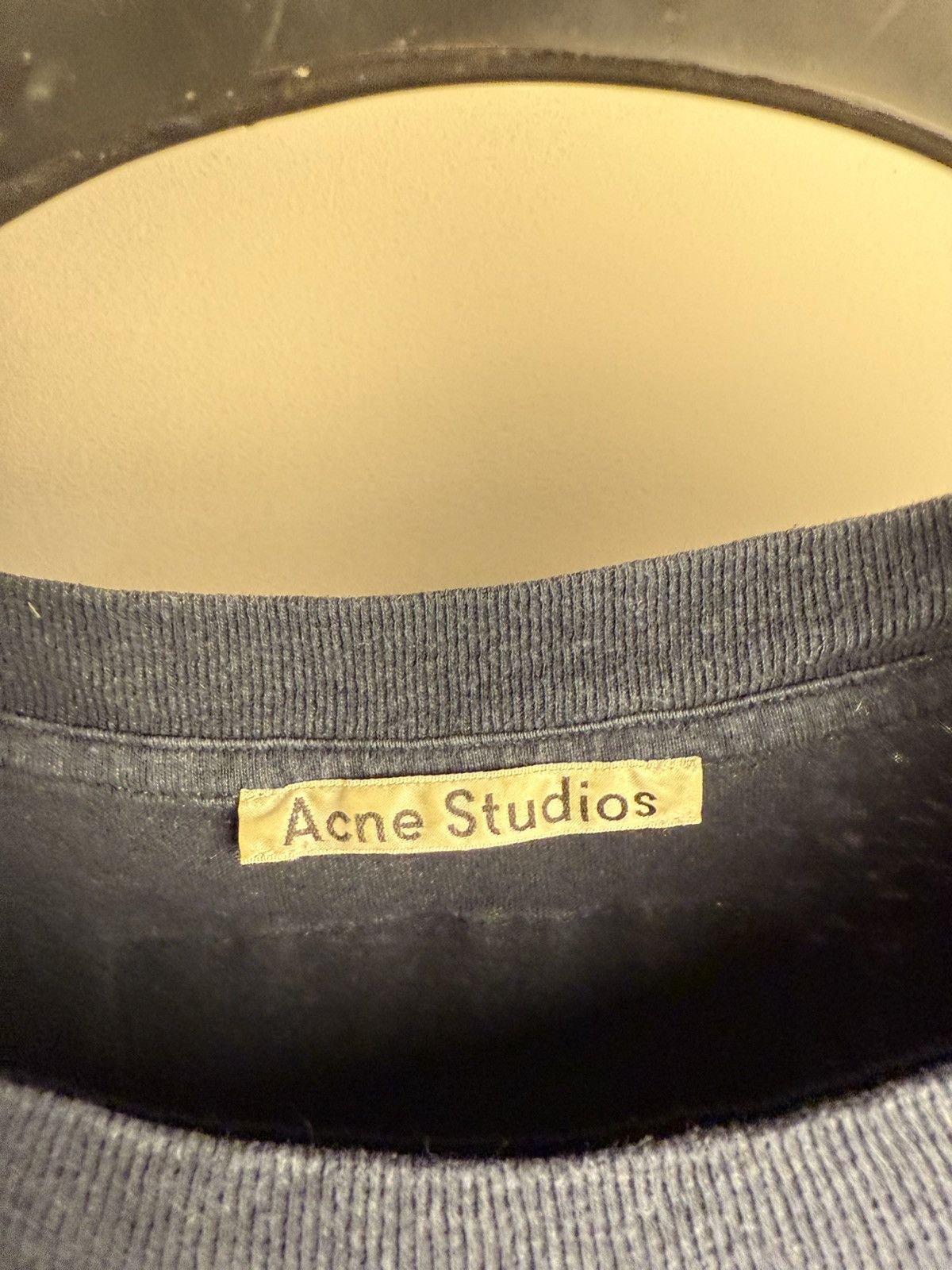 Acne Studios ACNE STUDIOS REVERSE LABEL POCKET T-SHIRT NAVY Size US L / EU 52-54 / 3 - 7 Thumbnail